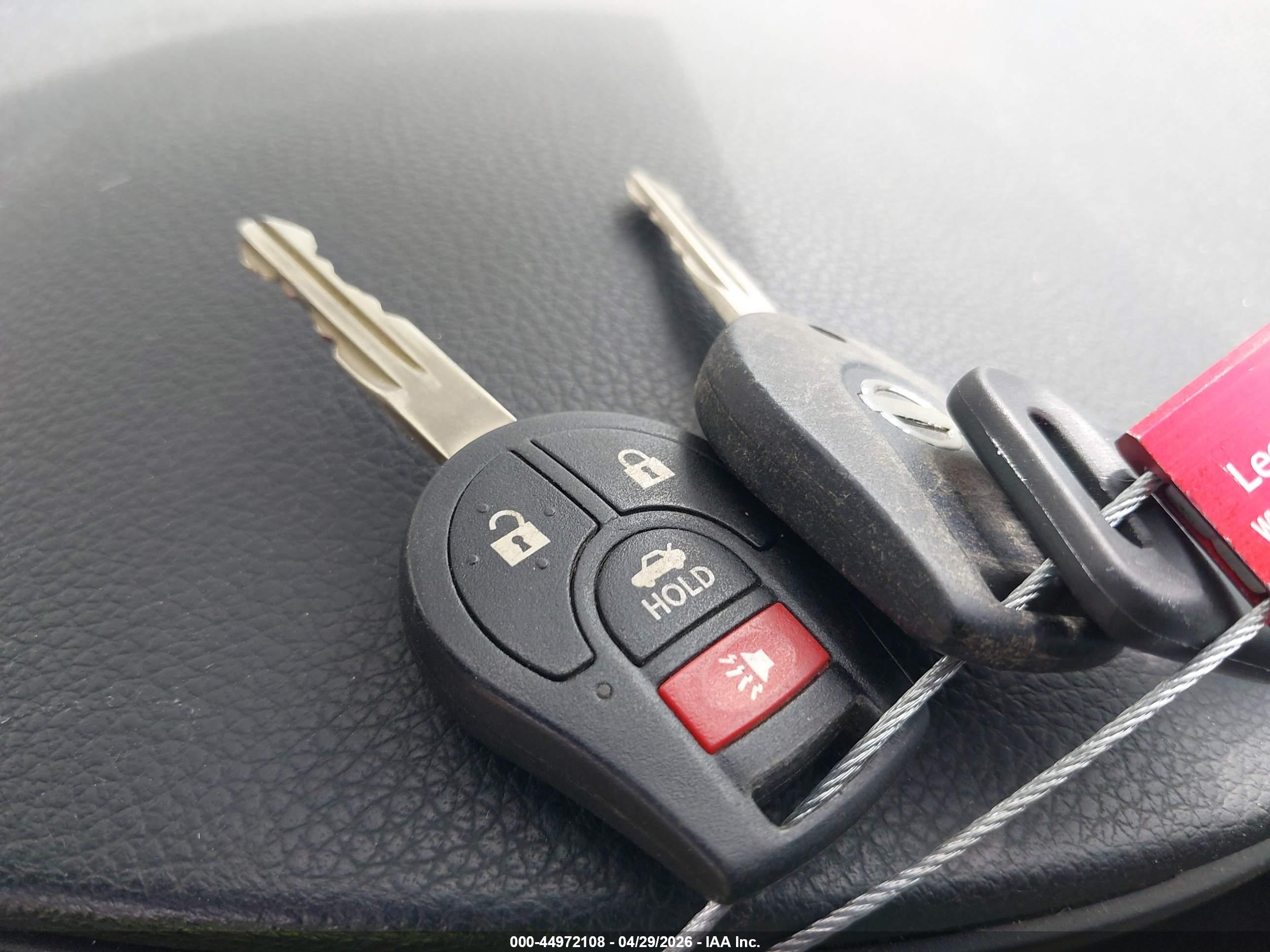 NISSAN SENTRA image 11