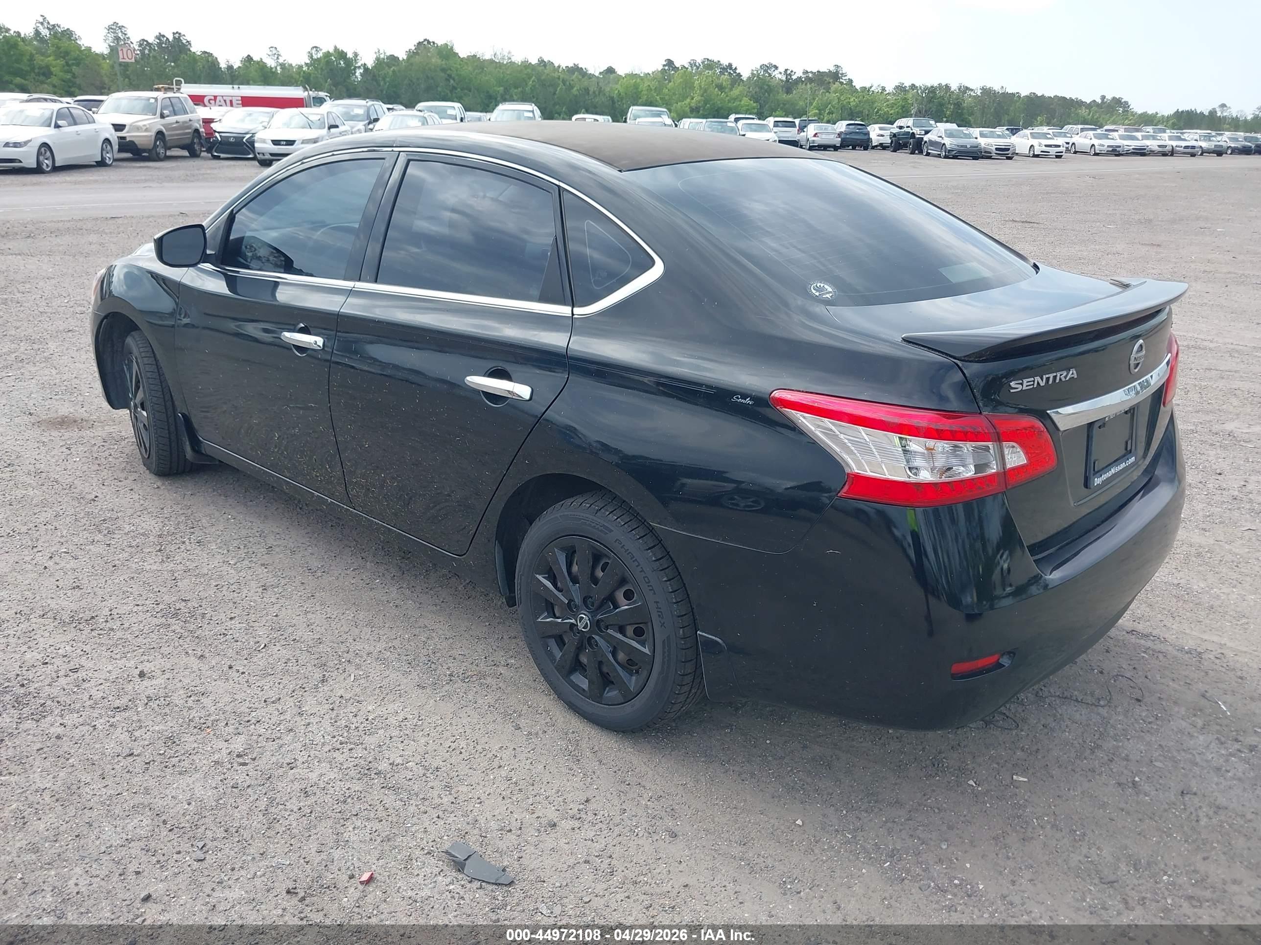 NISSAN SENTRA image 3