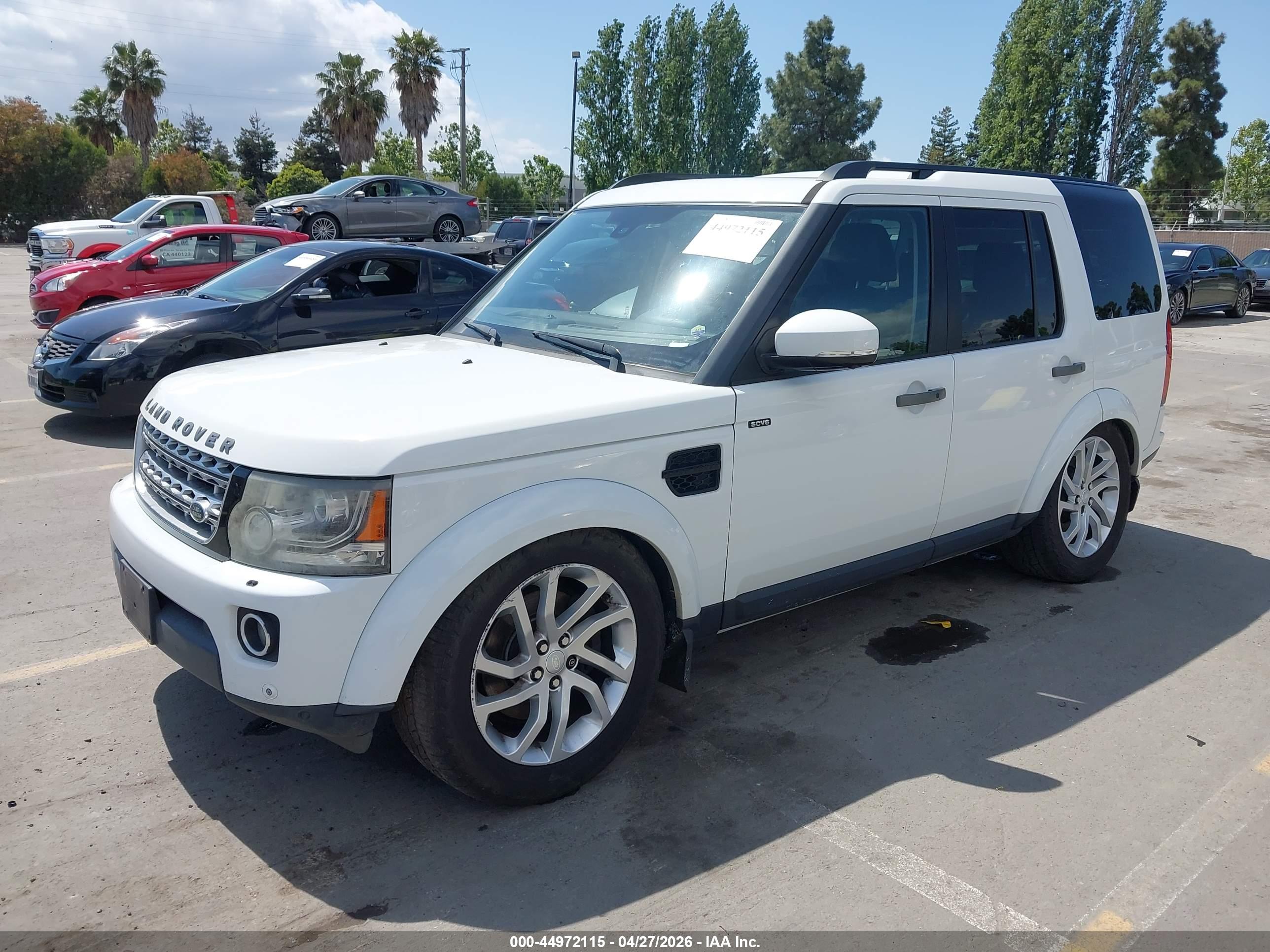 LAND ROVER image 2