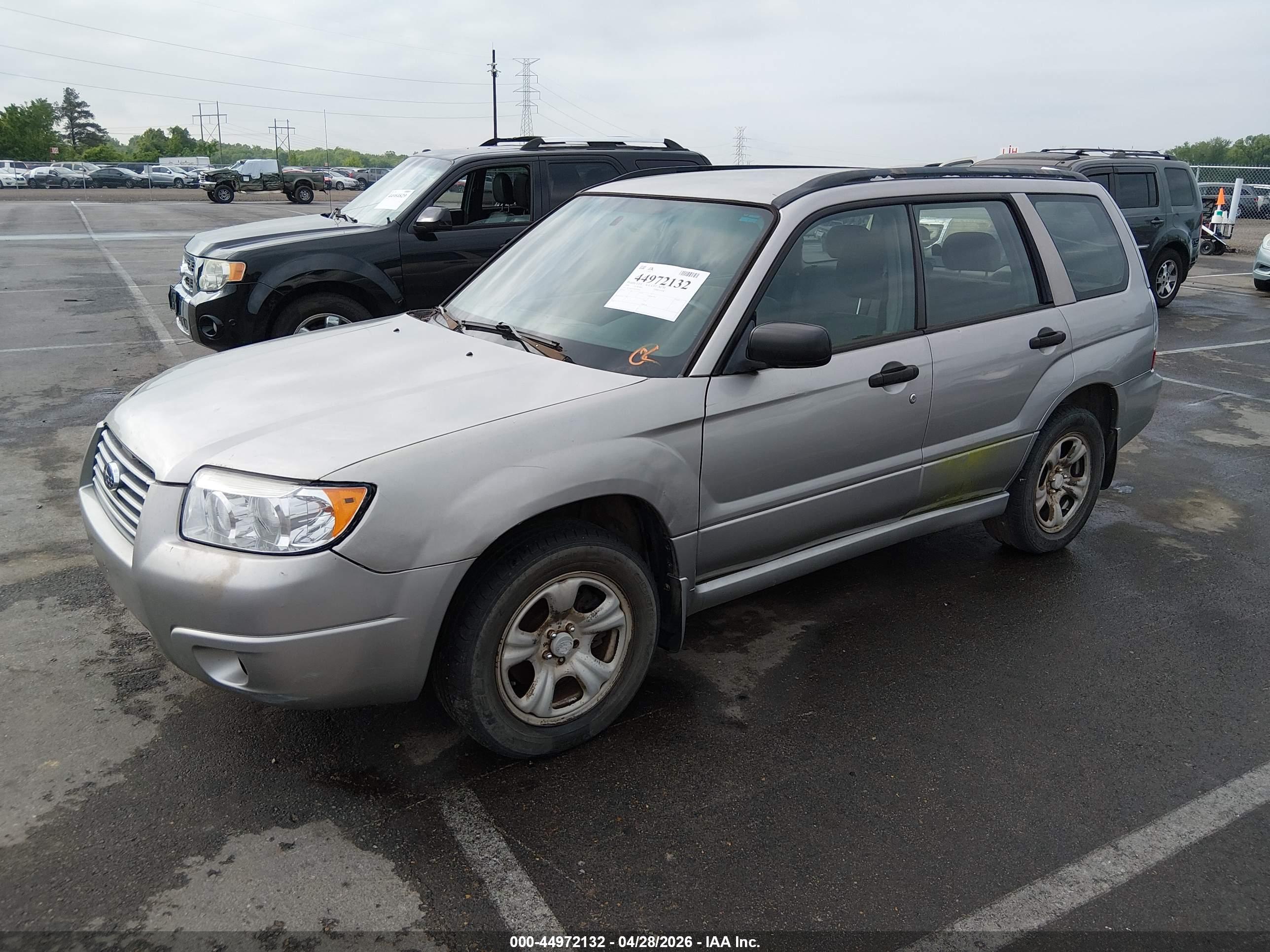 SUBARU FORESTER image 2