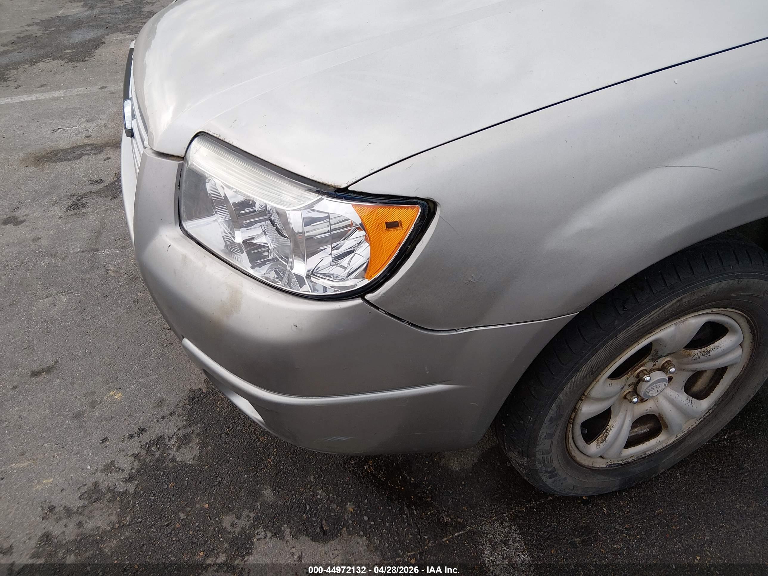 SUBARU FORESTER image 6