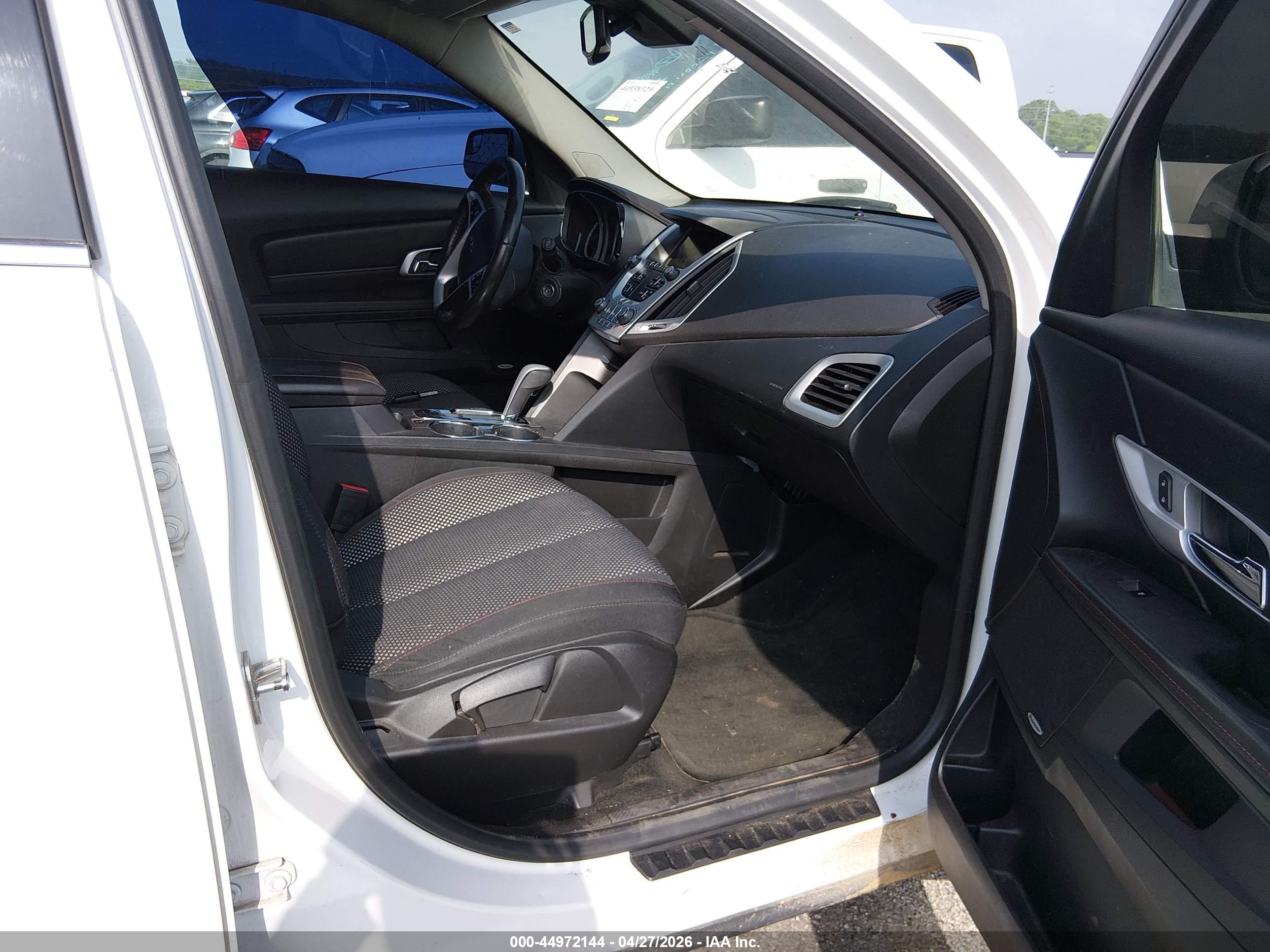 GMC TERRAIN image 5