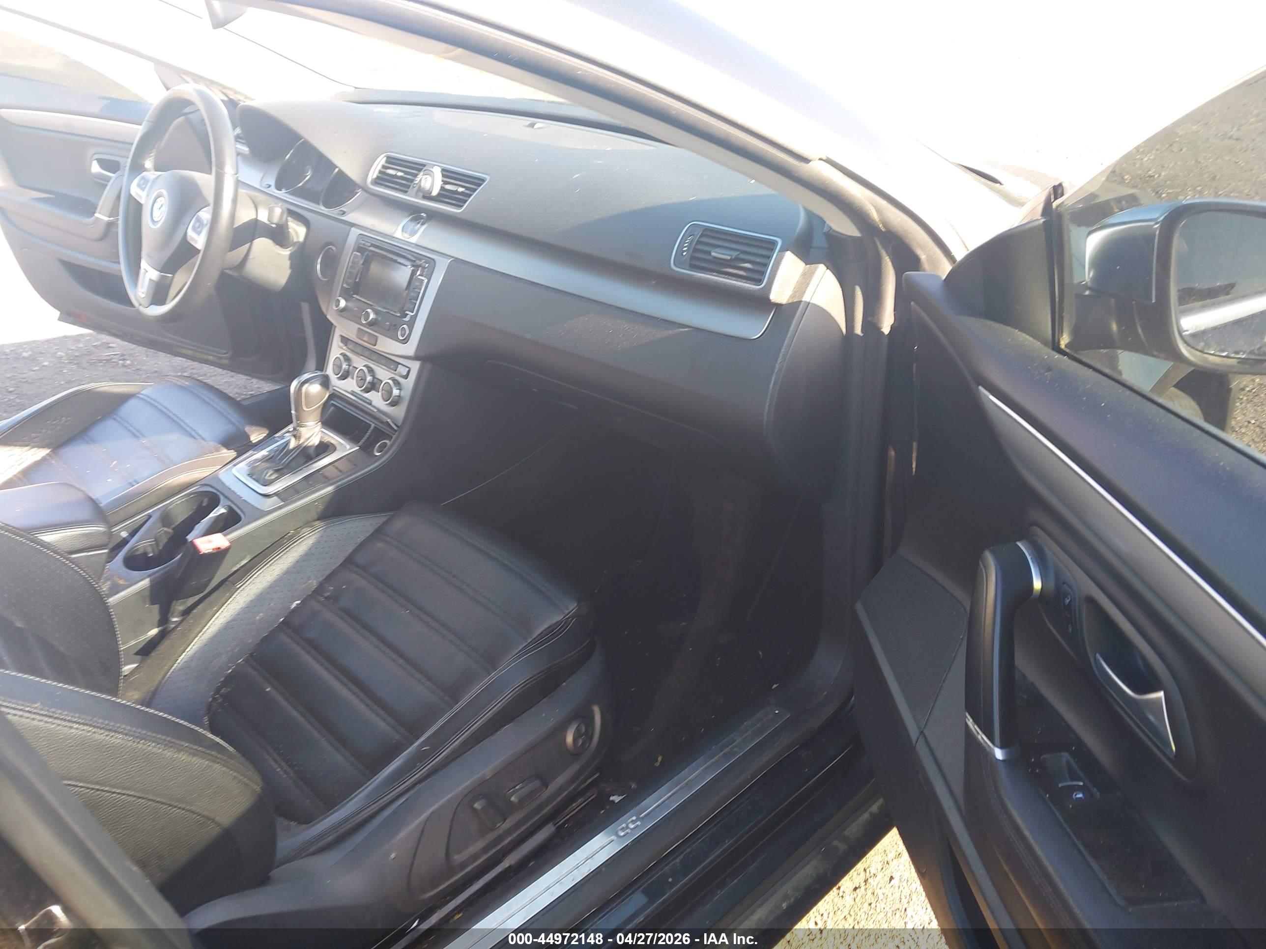 VOLKSWAGEN CC image 5