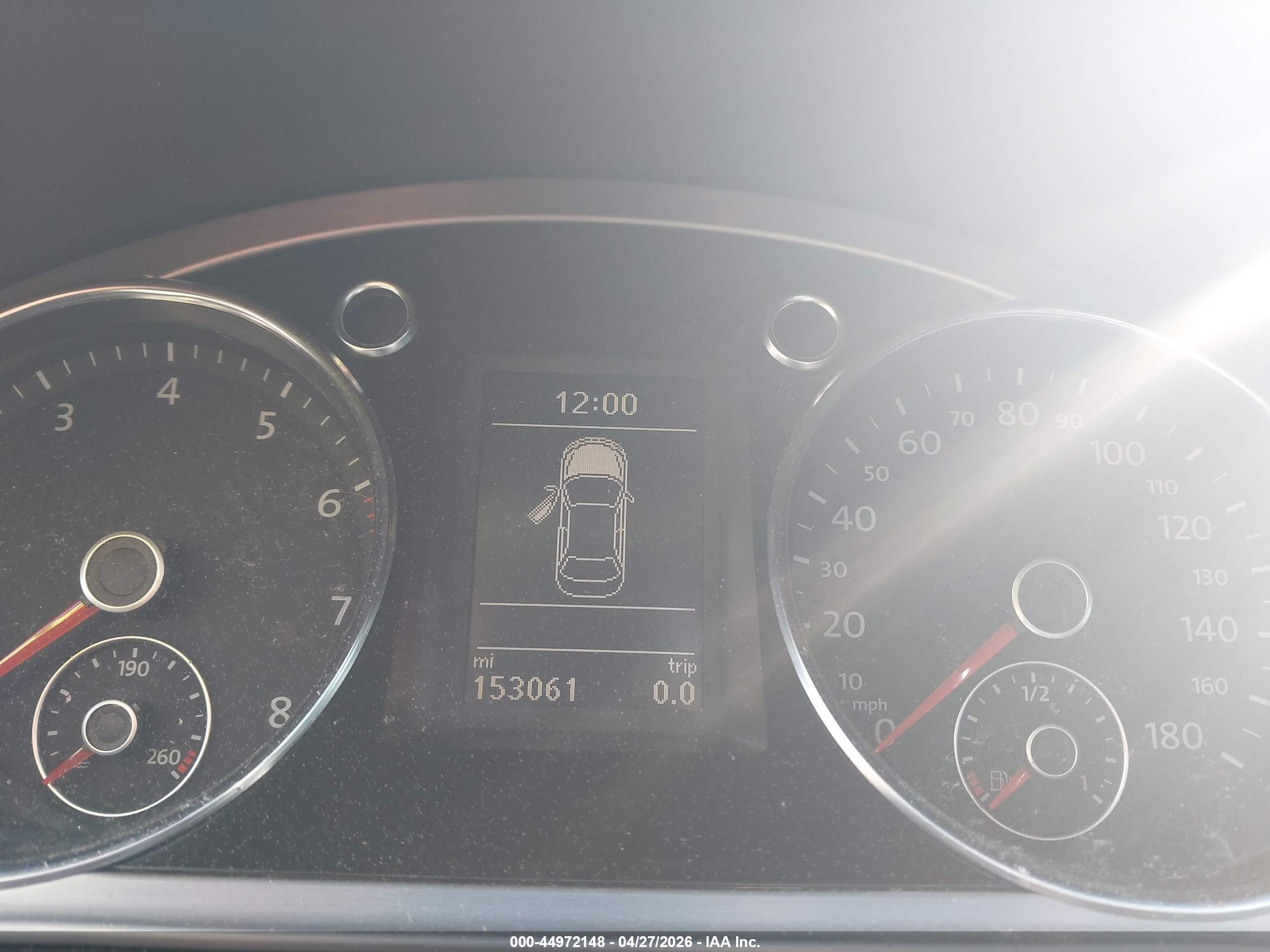 VOLKSWAGEN CC image 7