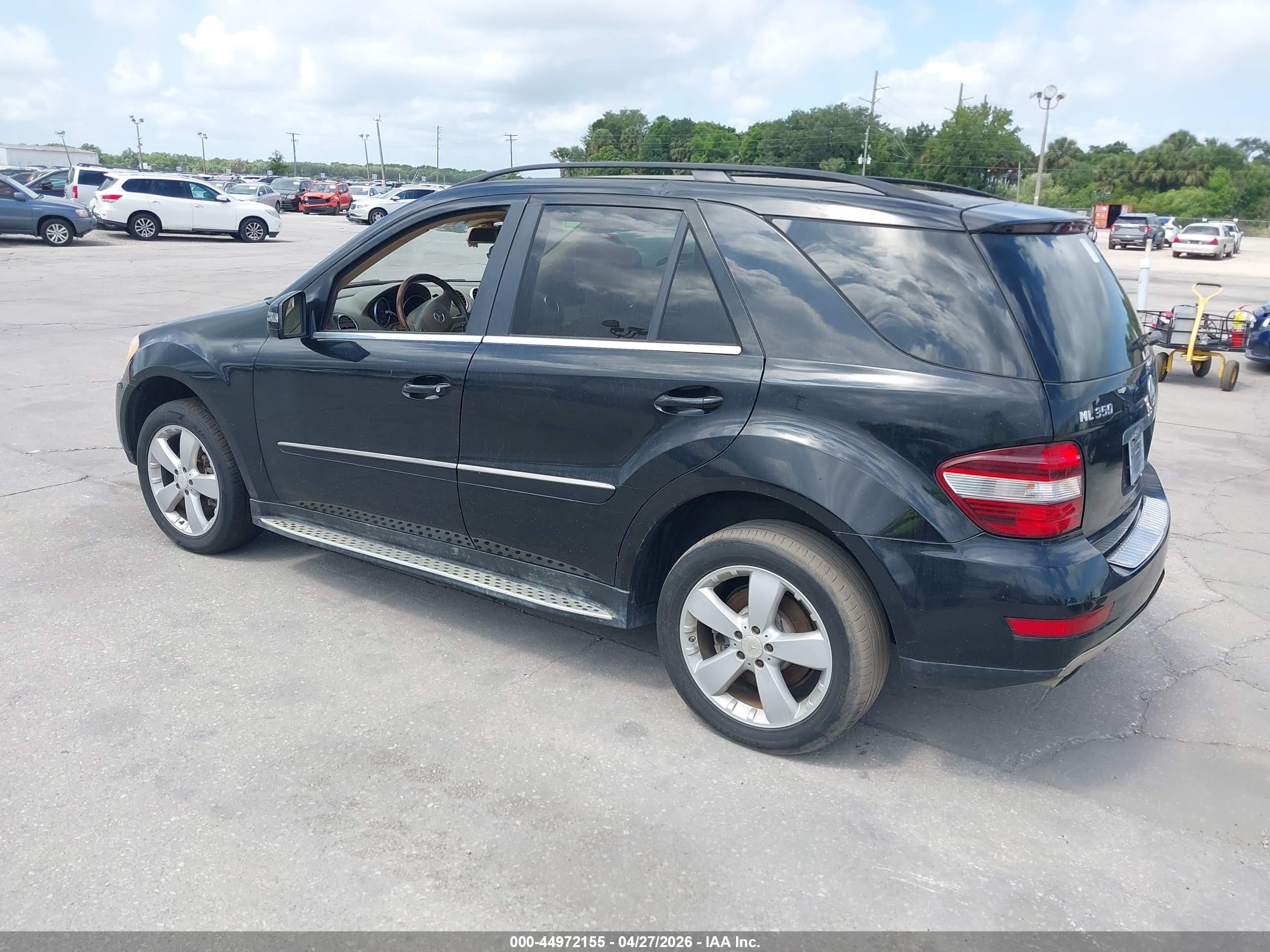 MERCEDES-BENZ ML image 3