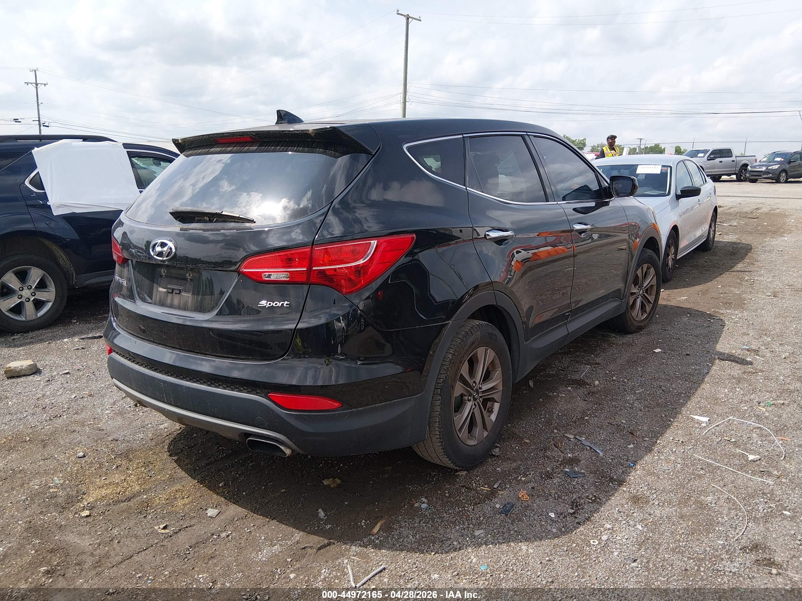 HYUNDAI SANTA image 4