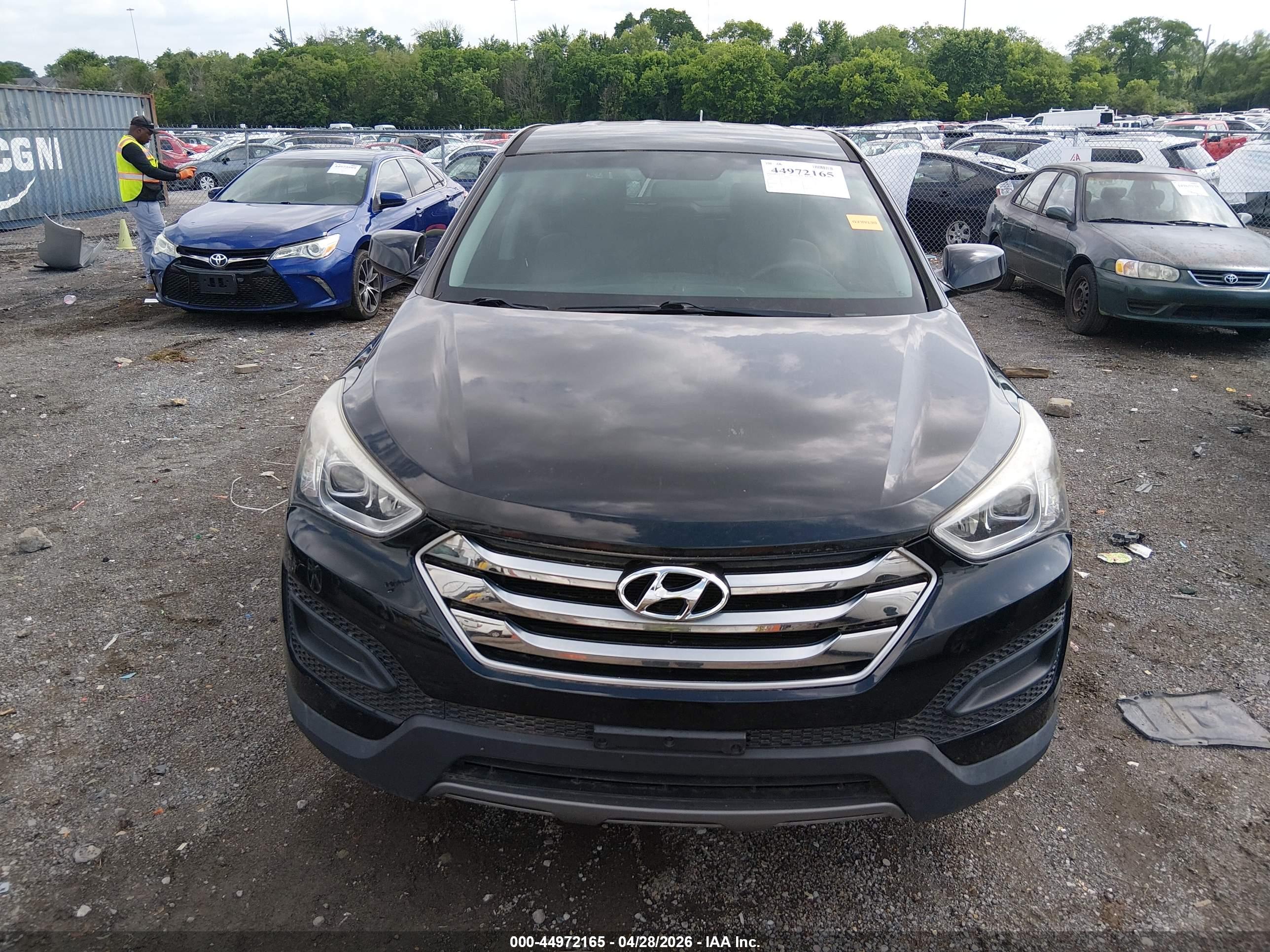 HYUNDAI SANTA image 6