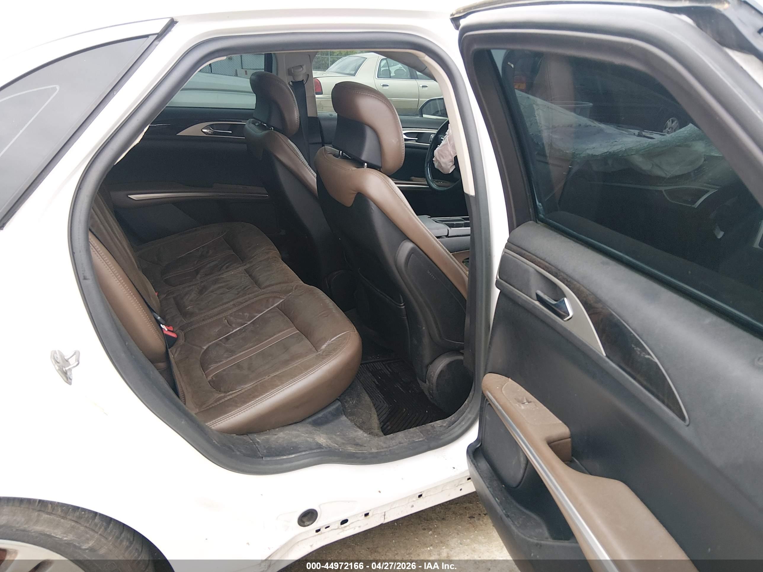 LINCOLN MKZ image 8