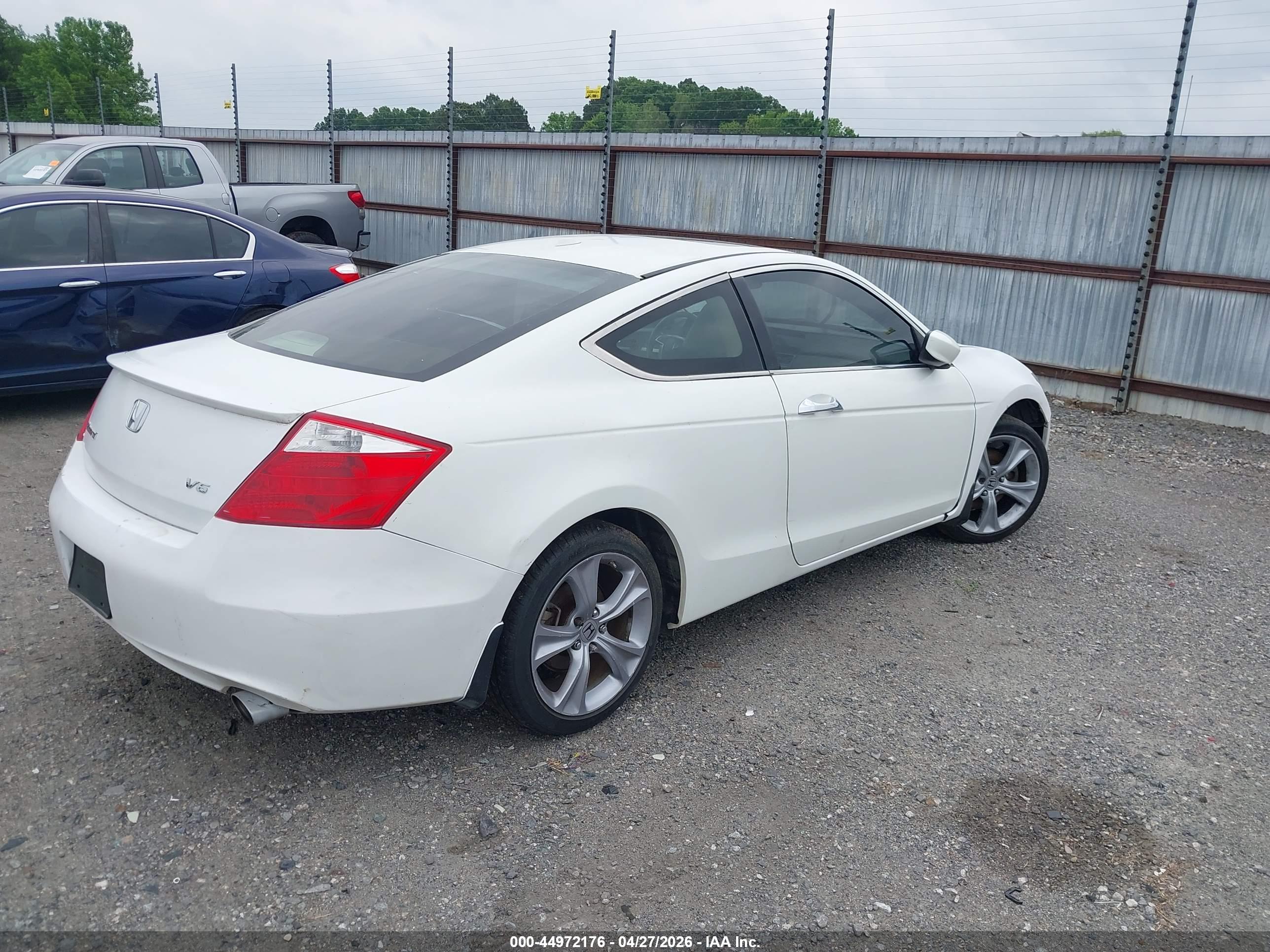 HONDA ACCORD image 4