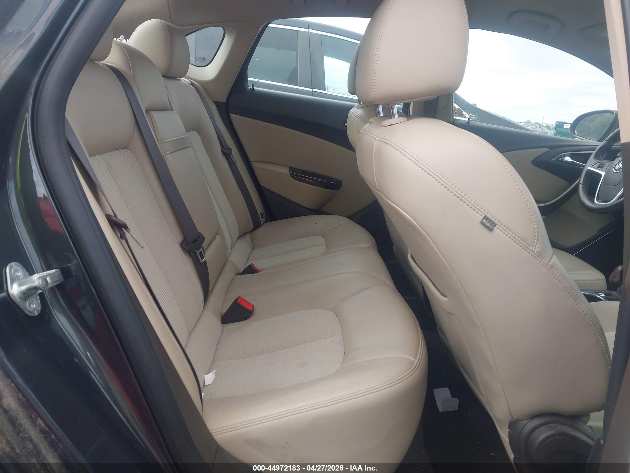 BUICK VERANO image 8