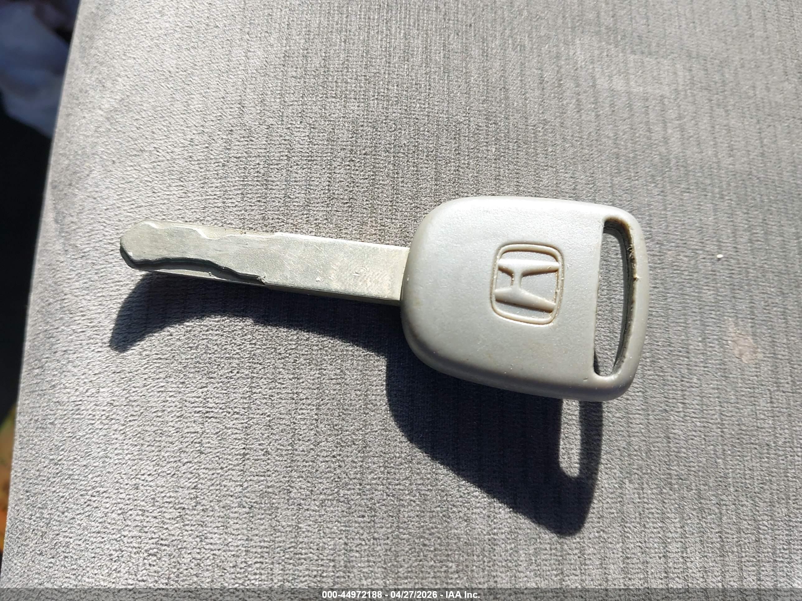 HONDA CR-V image 11