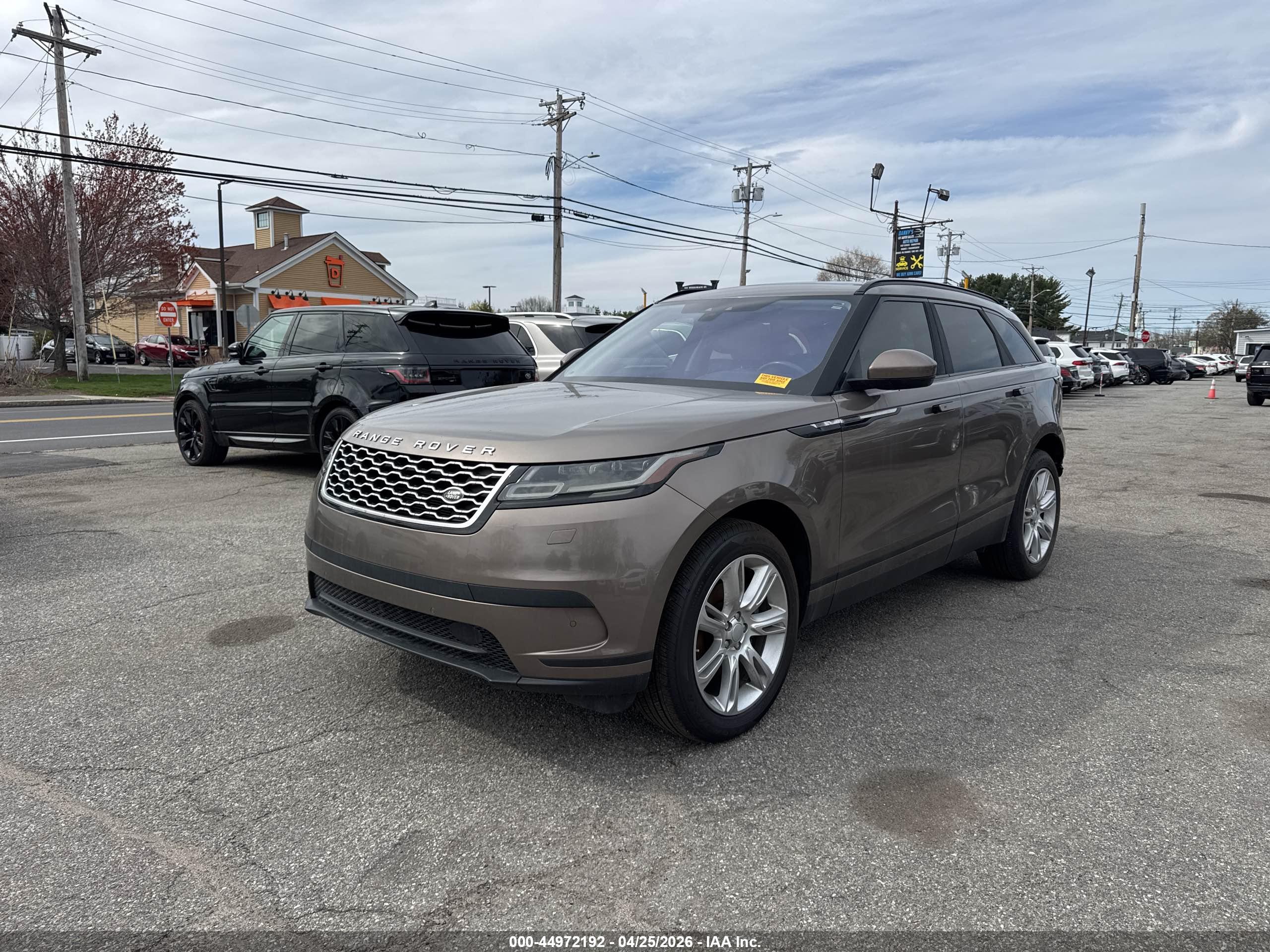 LAND ROVER image 2