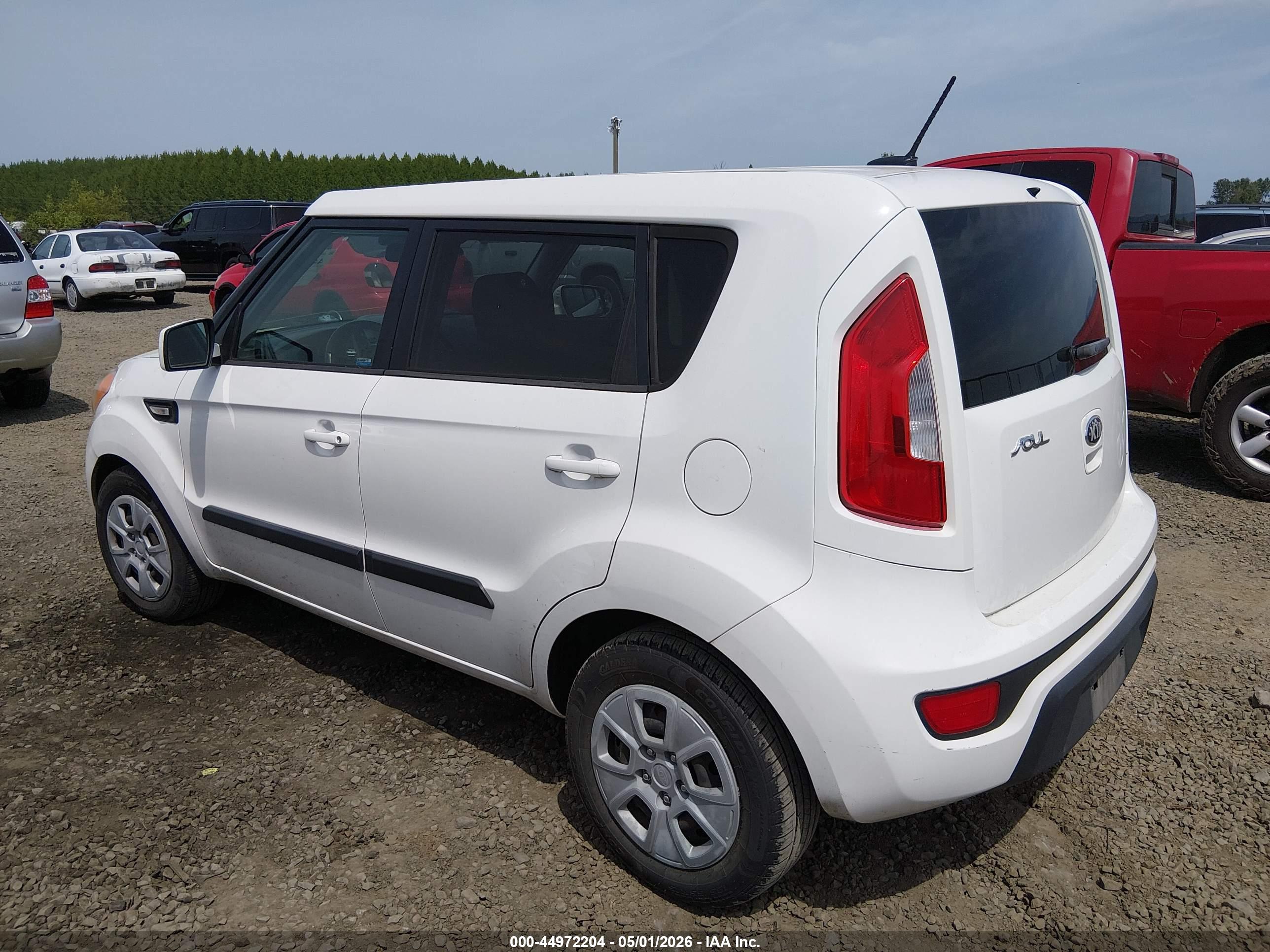 KIA SOUL image 3