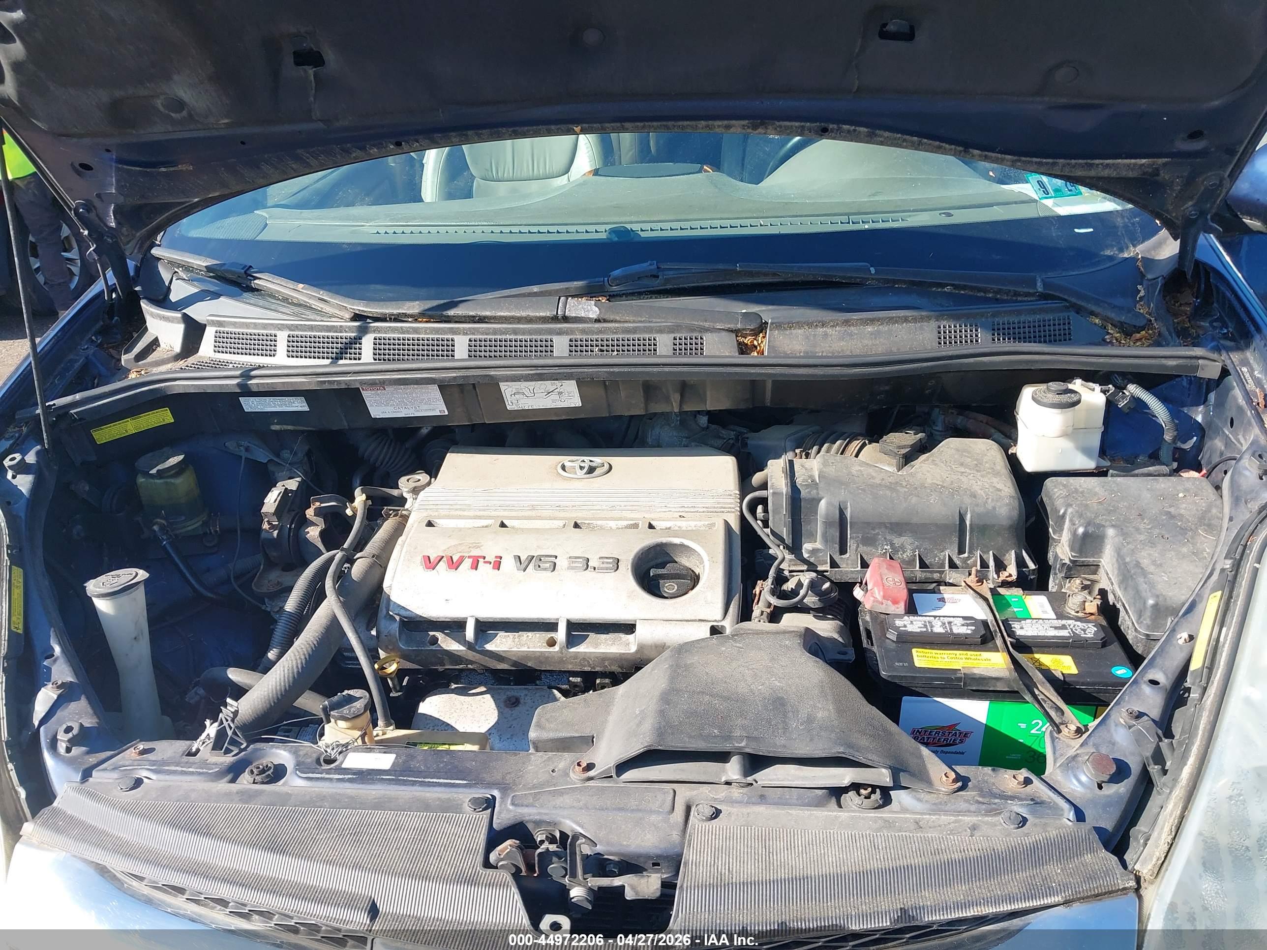 TOYOTA SIENNA image 10