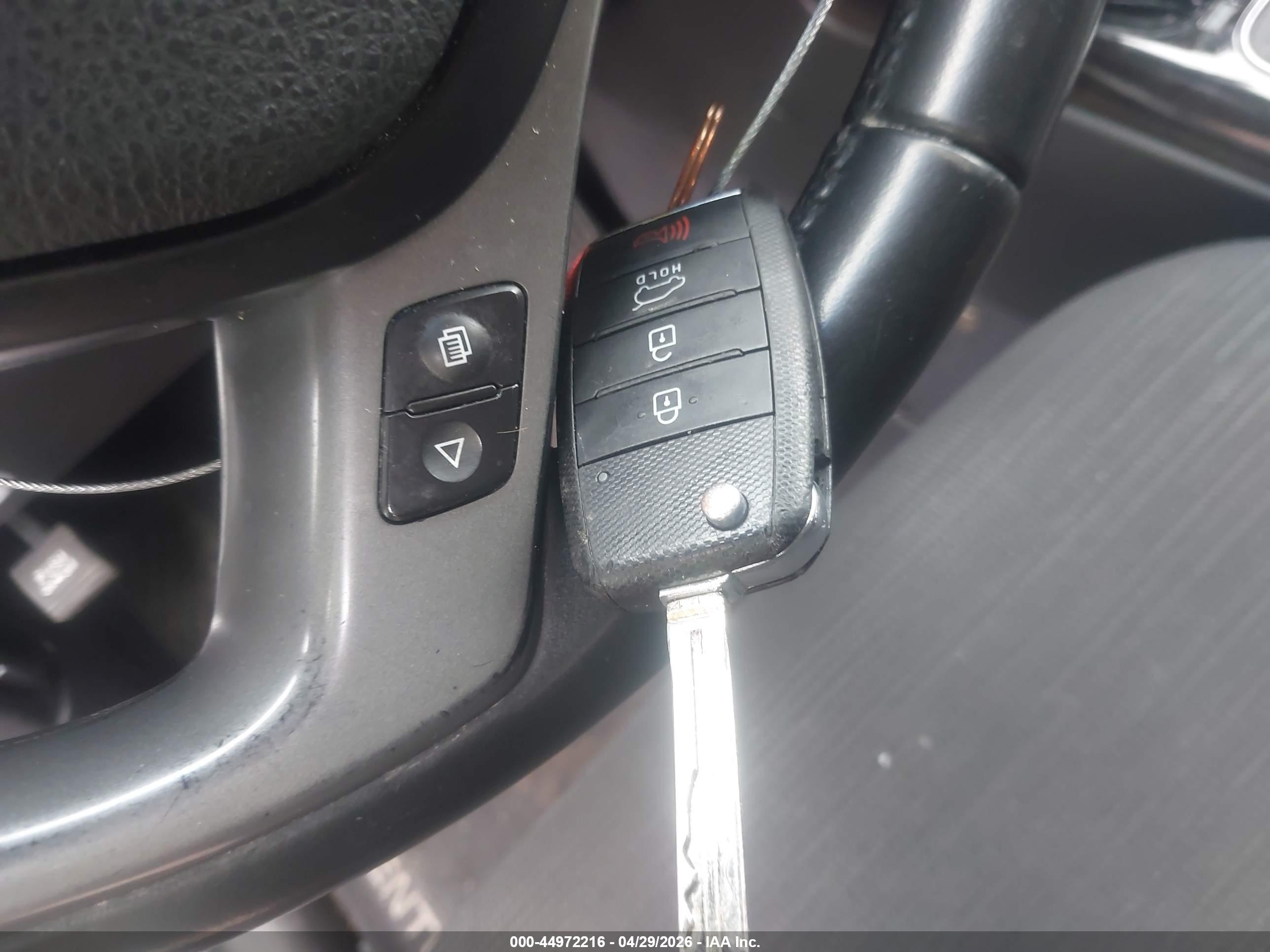 KIA SORENTO image 11