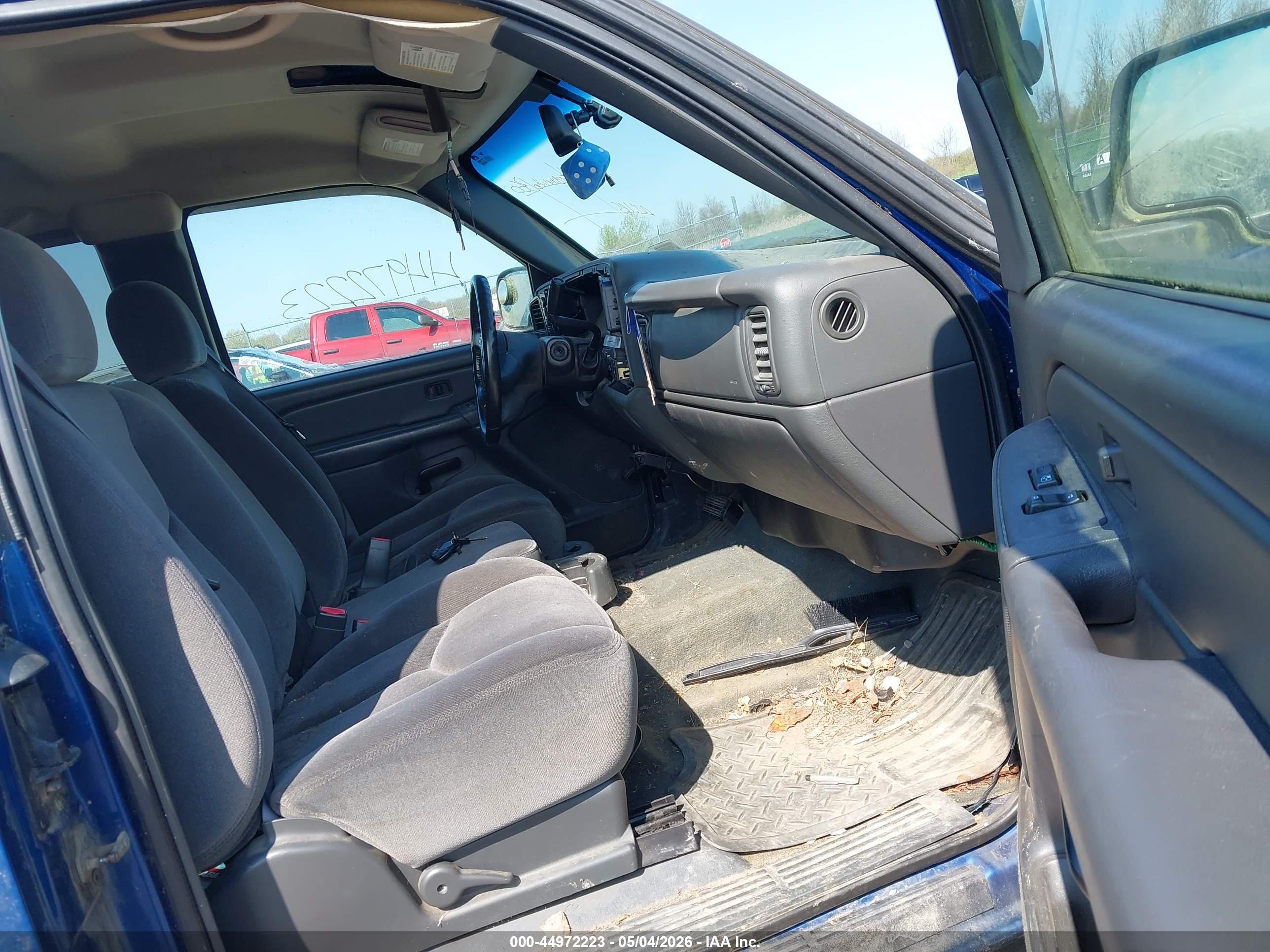 GMC SIERRA image 5