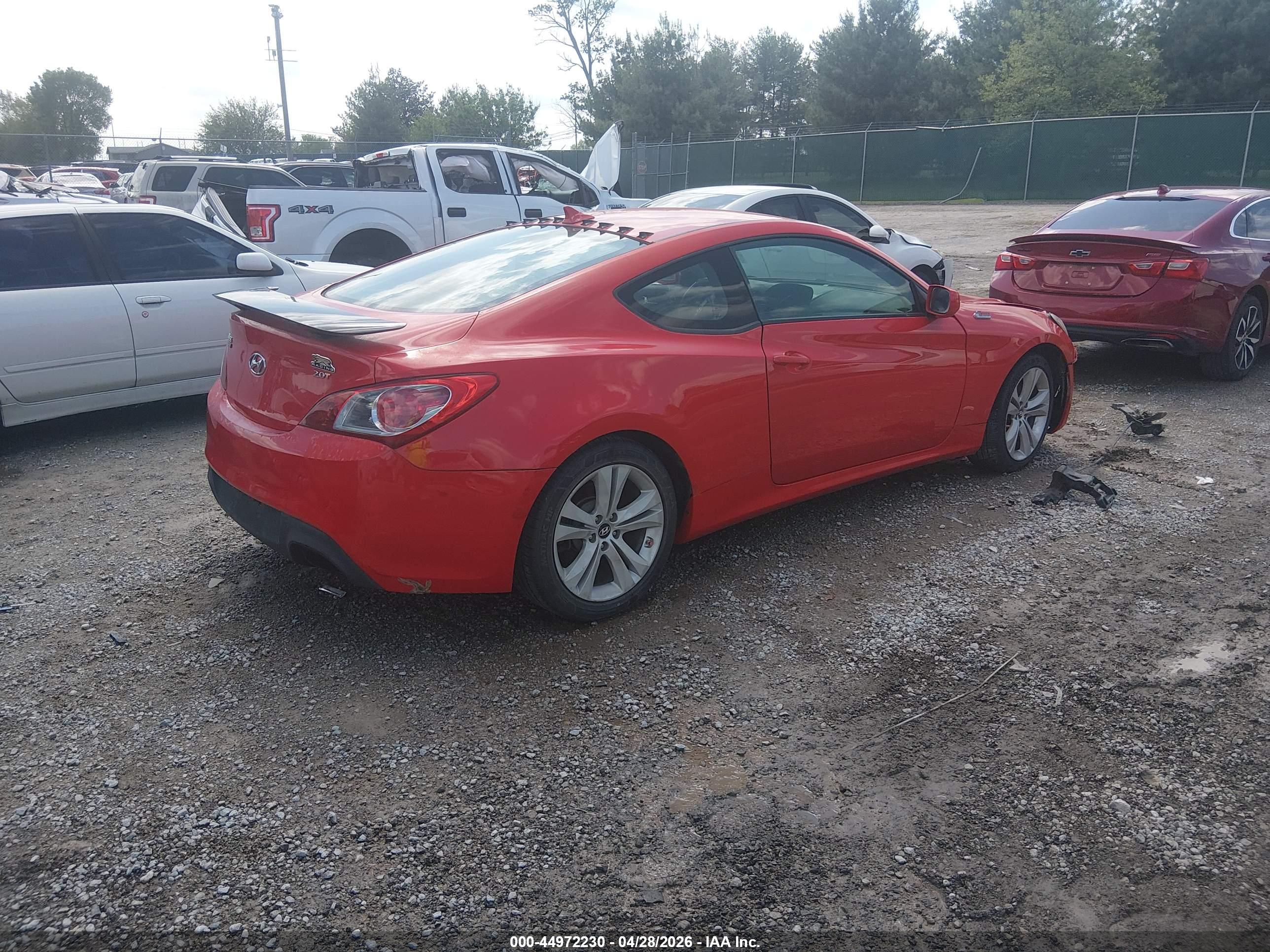 HYUNDAI GENESIS image 4