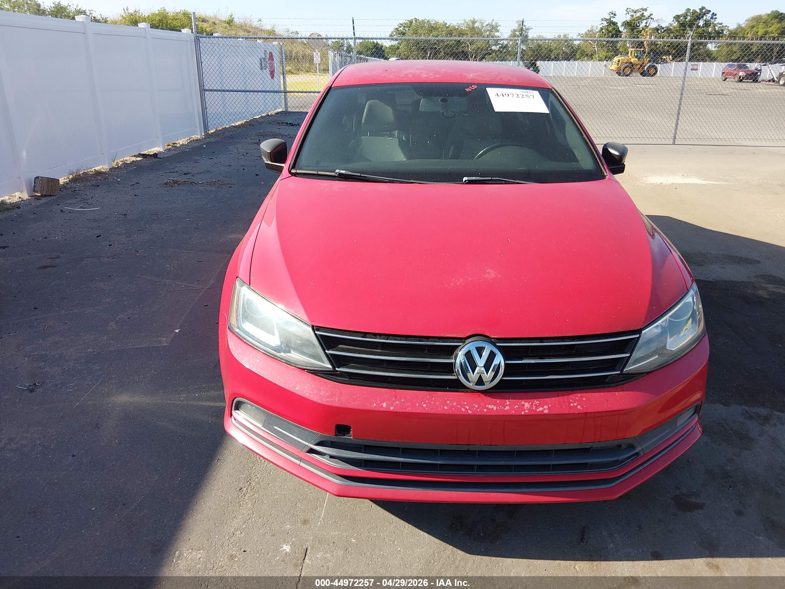 VOLKSWAGEN JETTA image 6