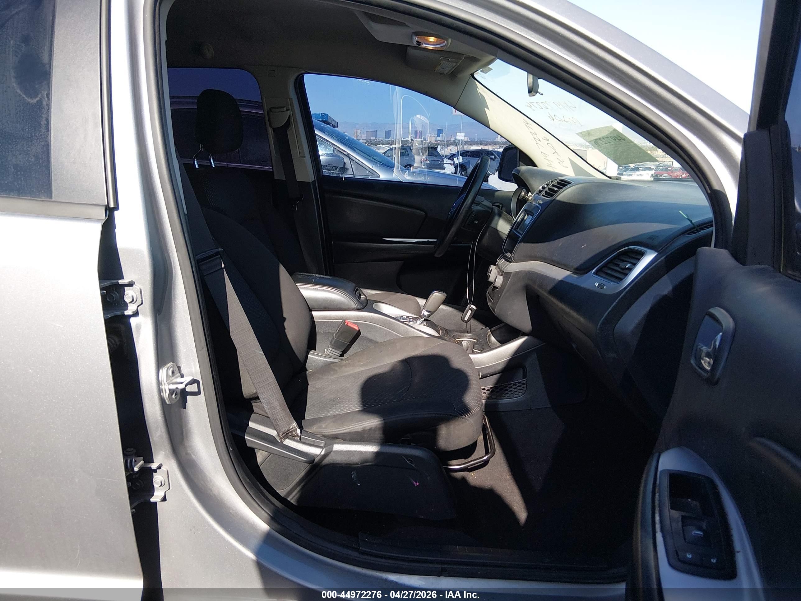 DODGE JOURNEY image 5