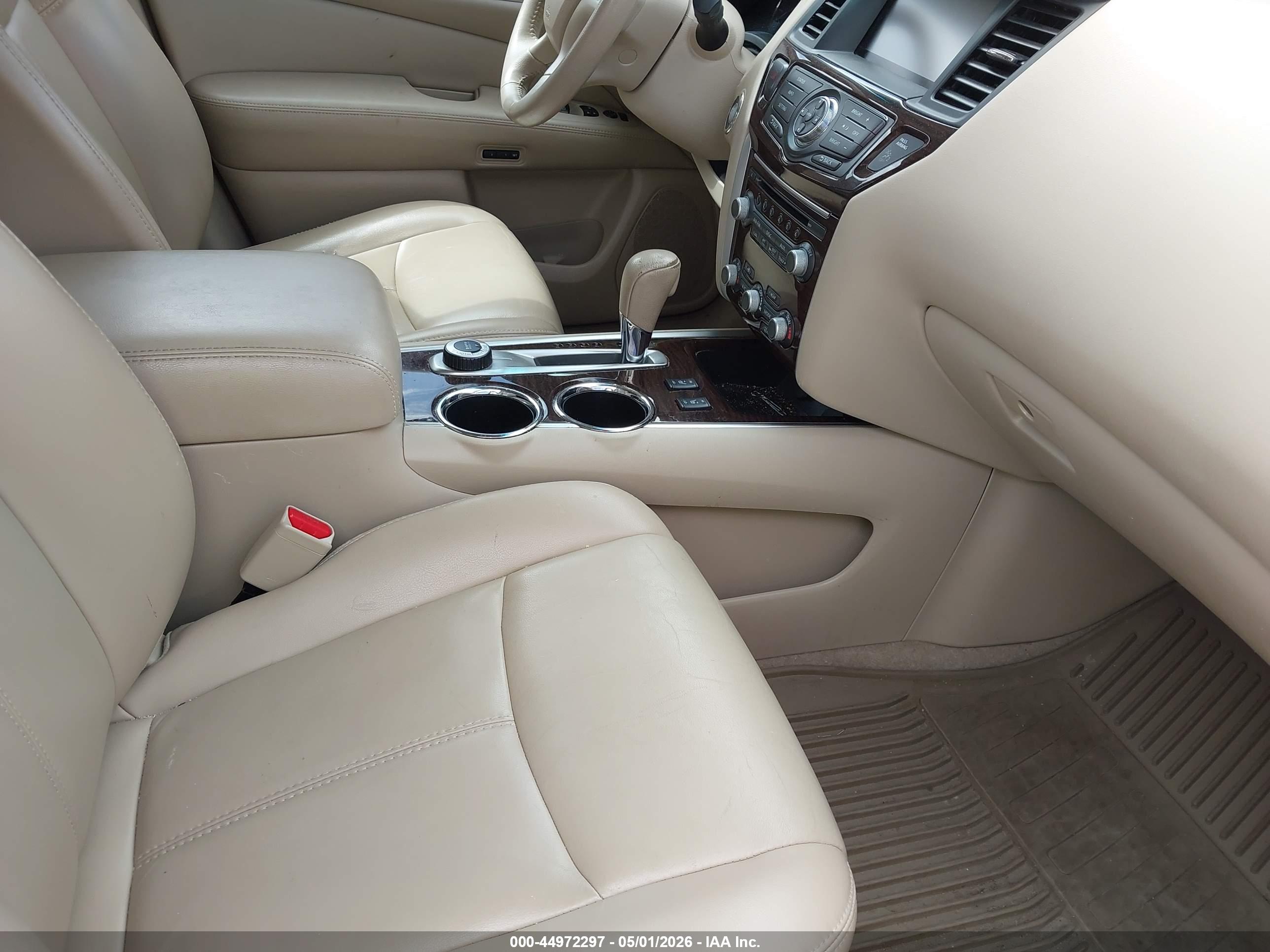 NISSAN PATHFINDER image 5