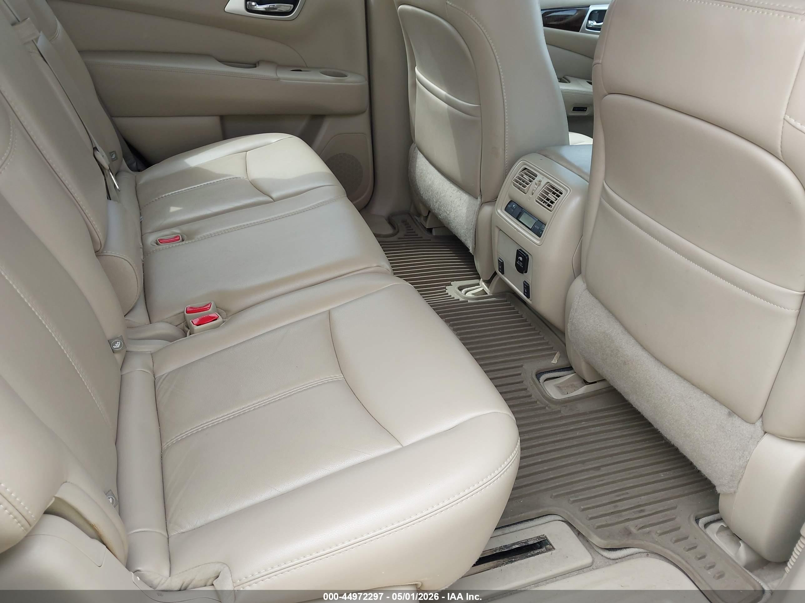 NISSAN PATHFINDER image 8