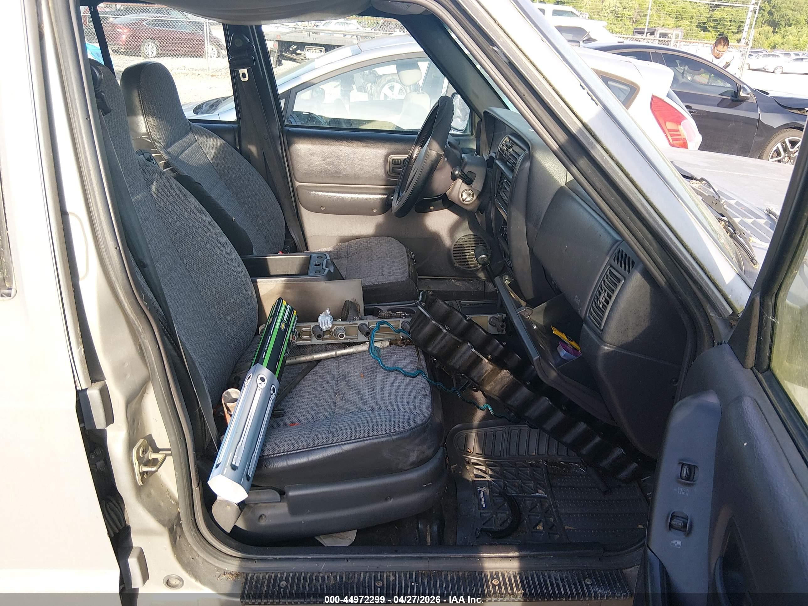 JEEP CHEROKEE image 5