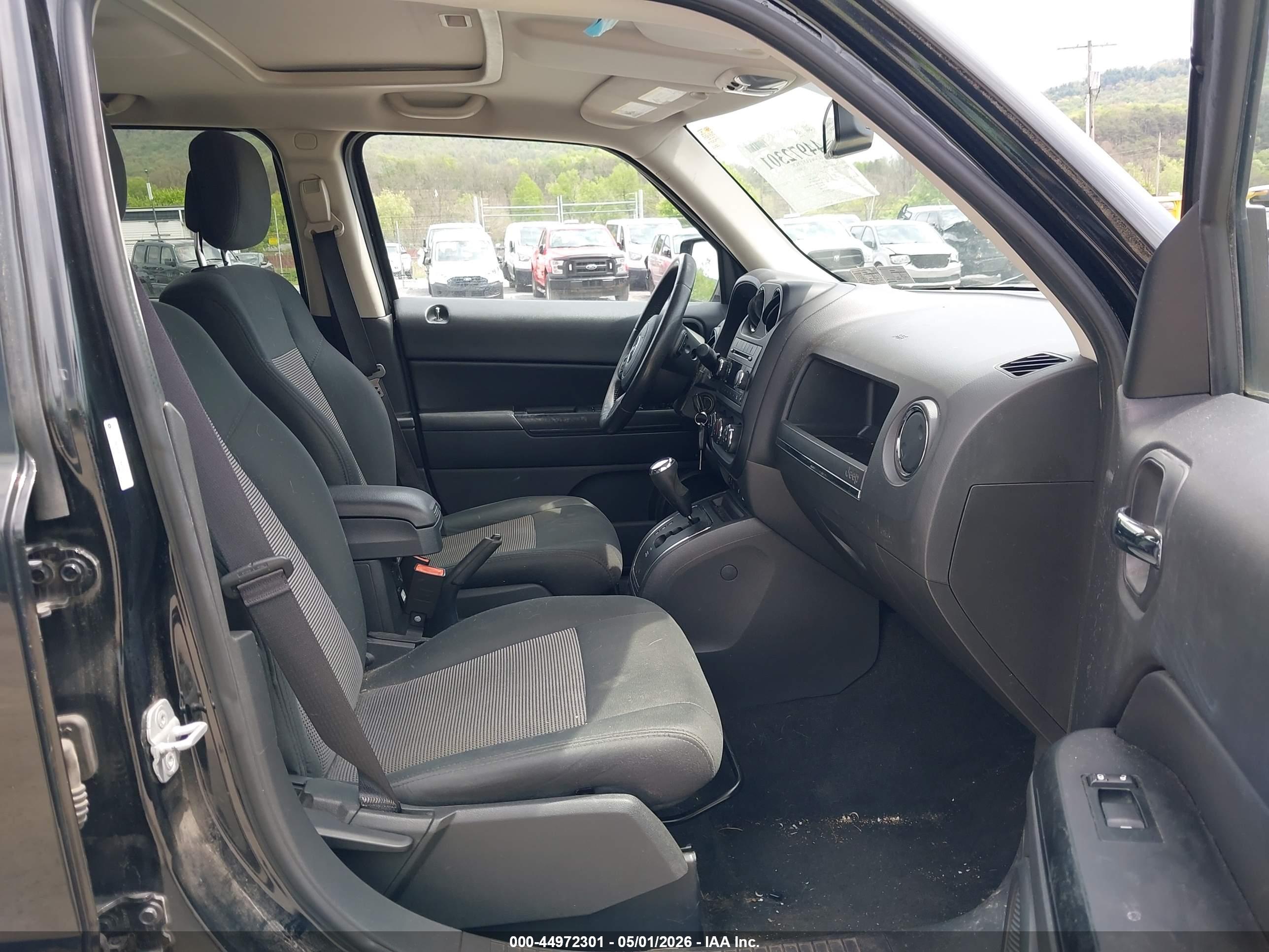 JEEP PATRIOT image 5