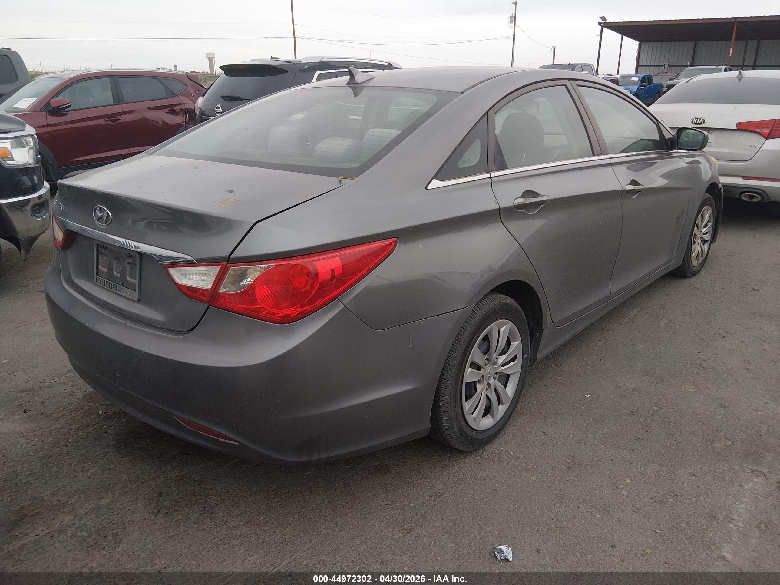 HYUNDAI SONATA image 4