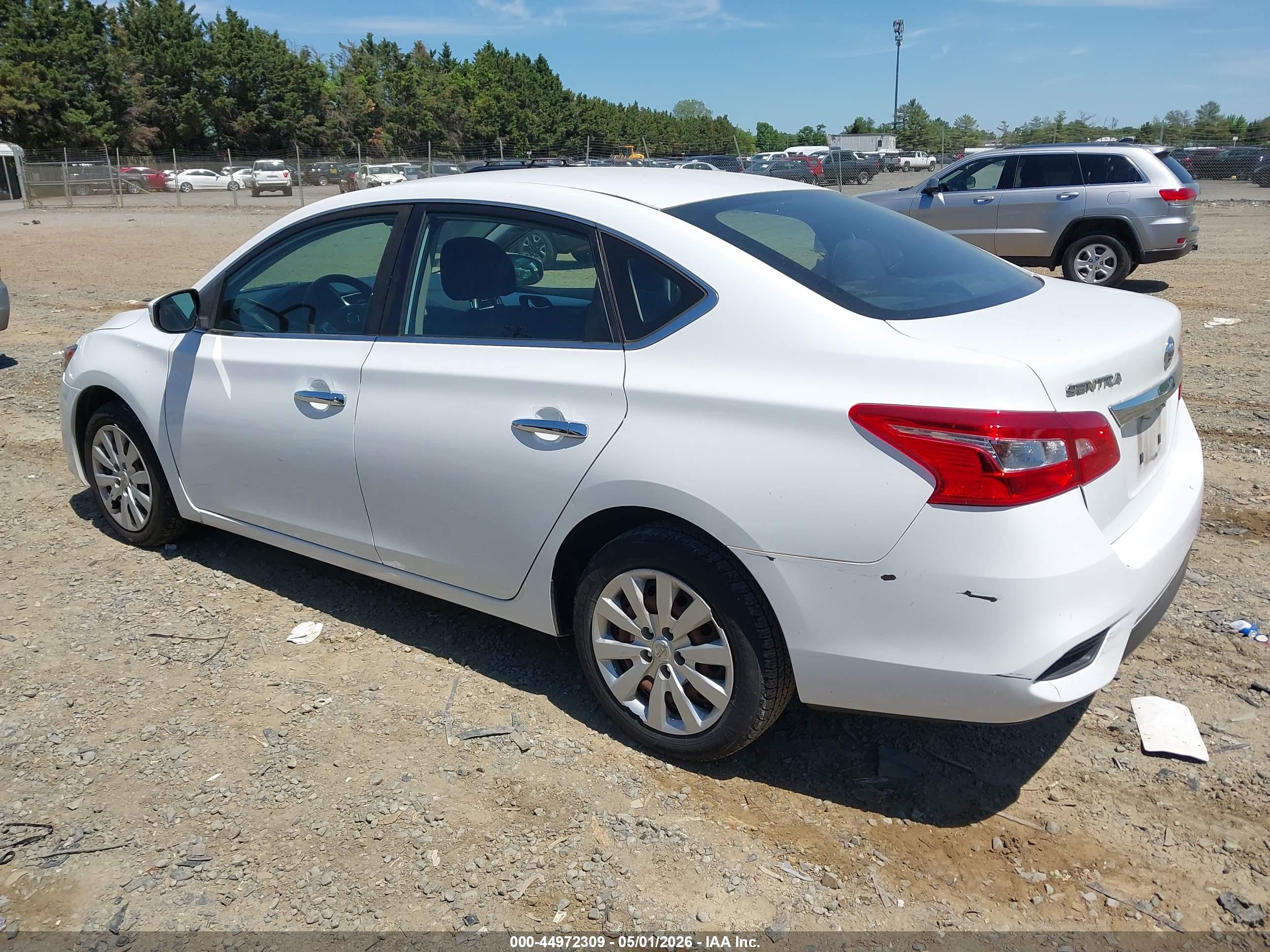 NISSAN SENTRA image 3