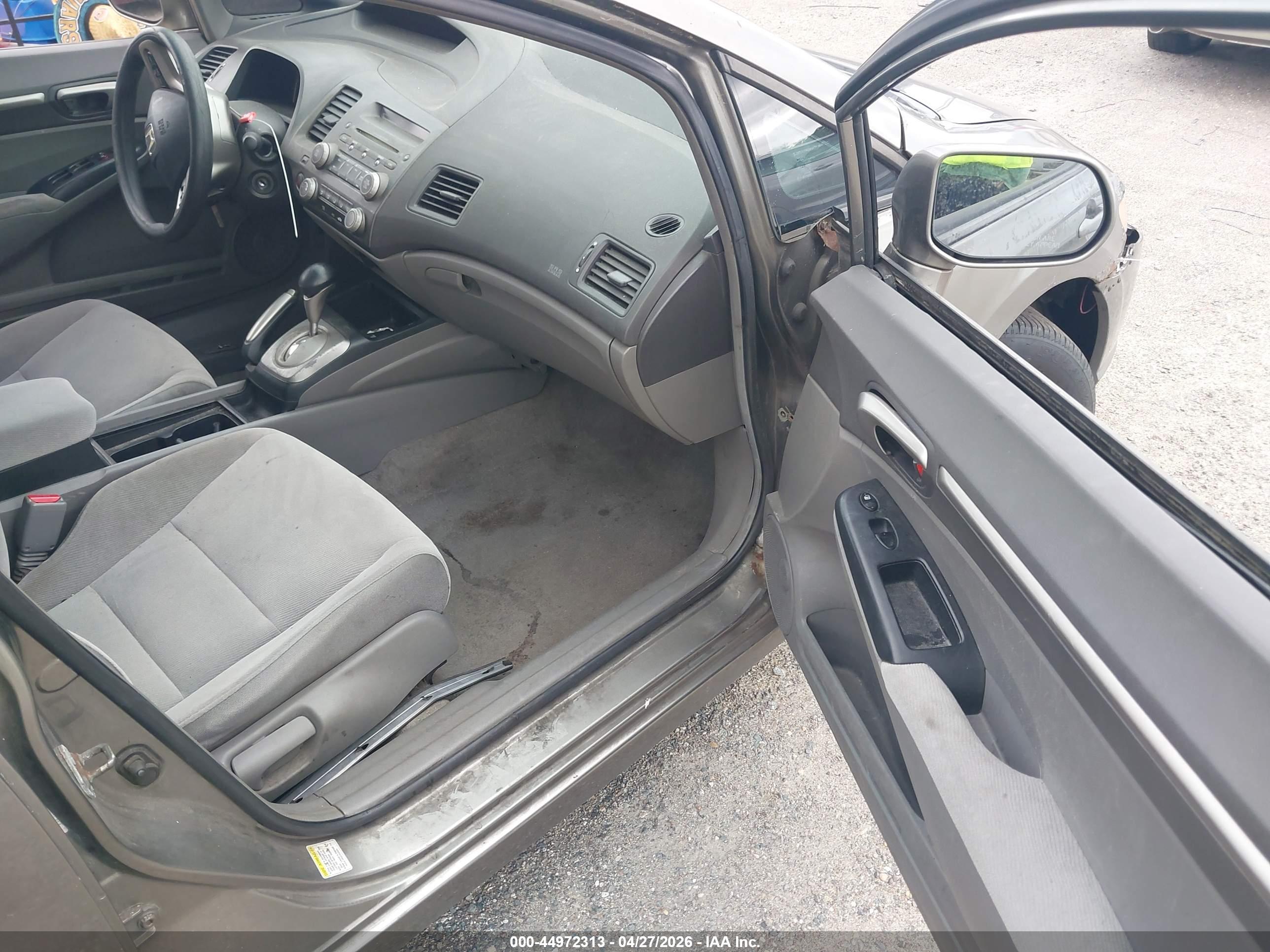 HONDA CIVIC image 5