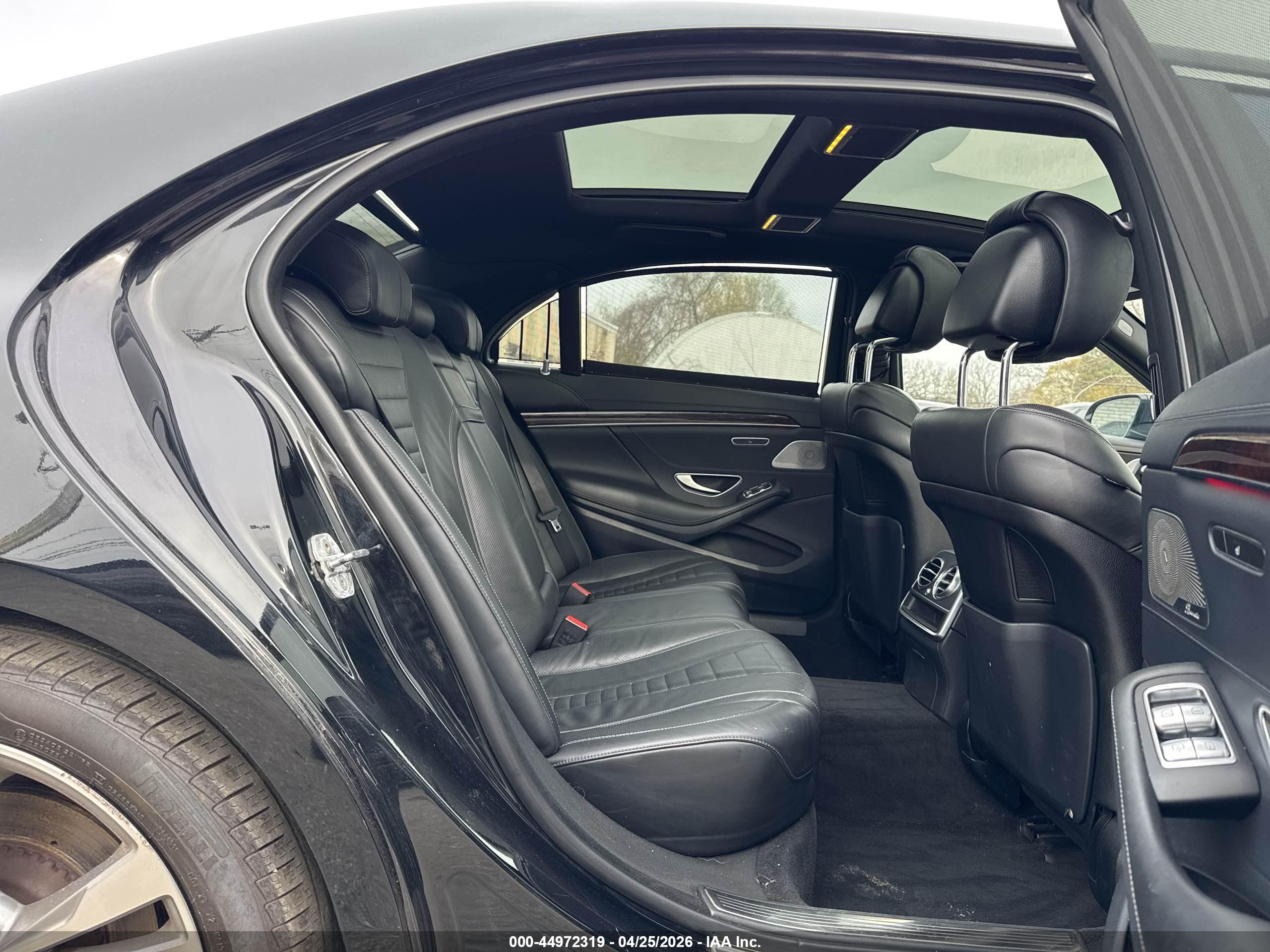 MERCEDES-BENZ S image 8