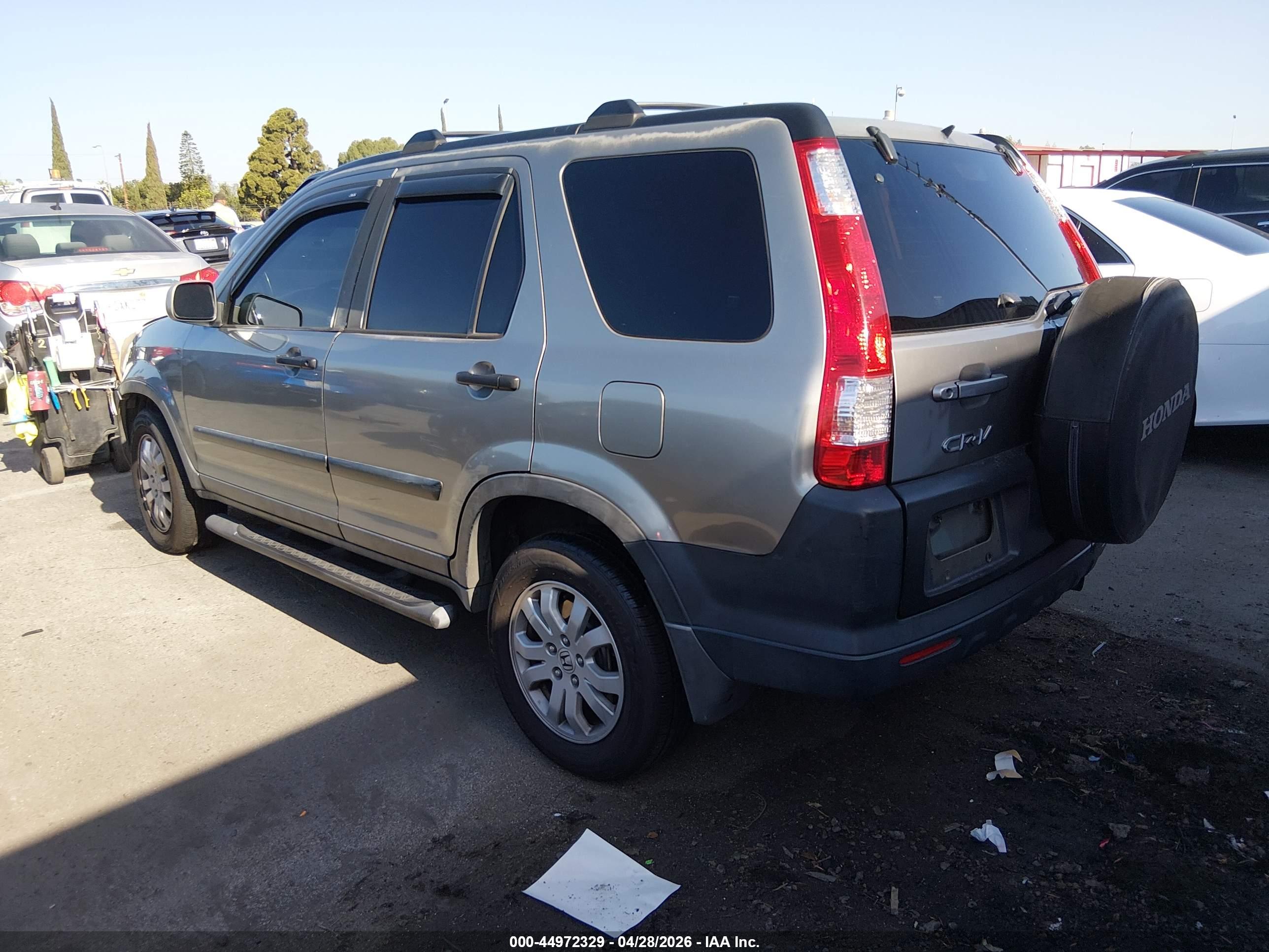 HONDA CR-V image 3