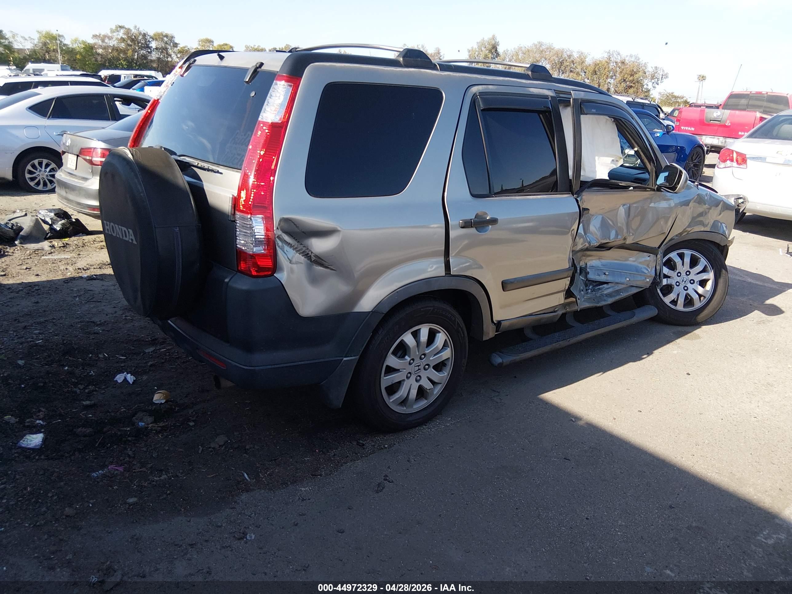 HONDA CR-V image 4