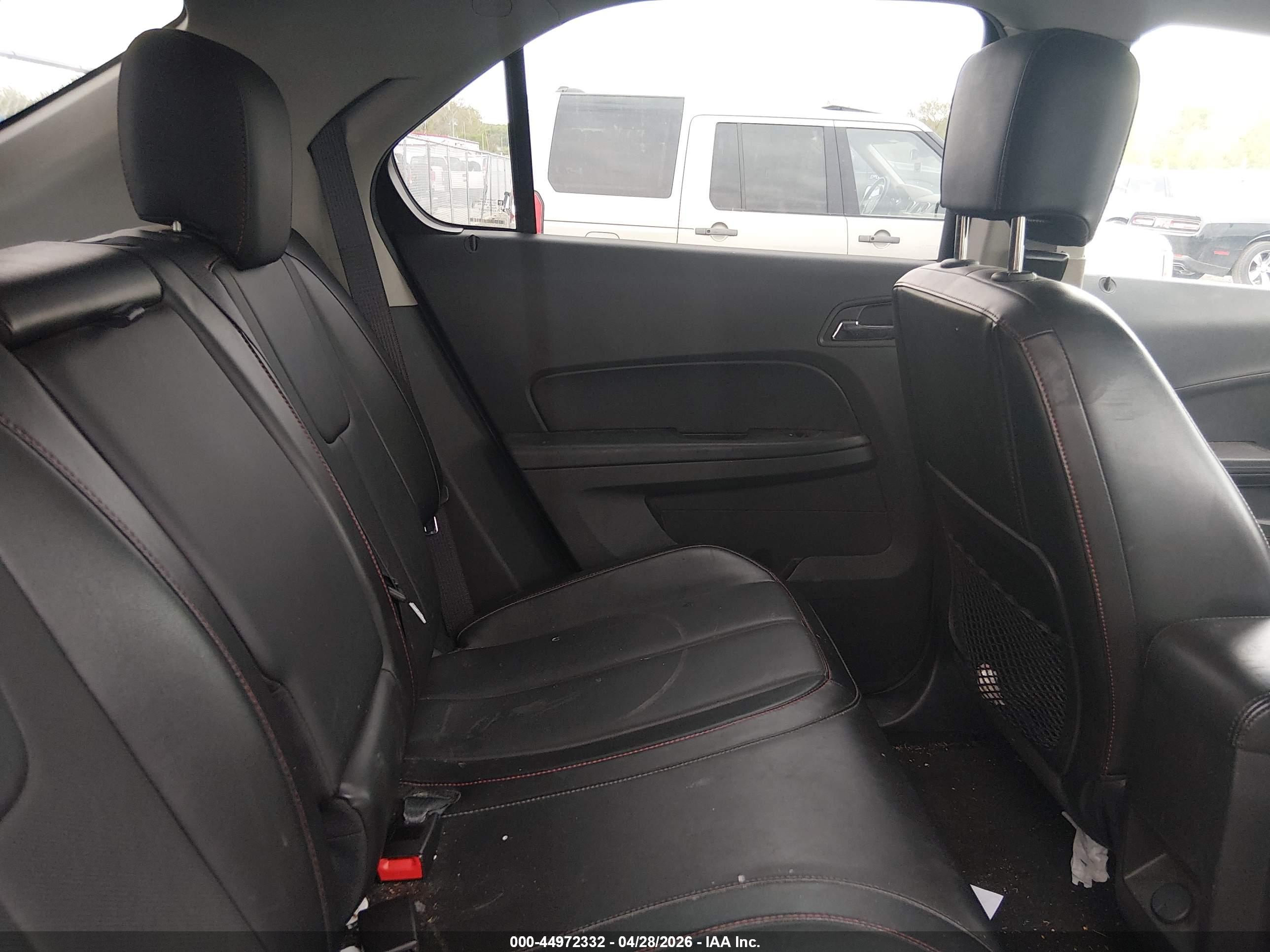CHEVROLET EQUINOX image 8