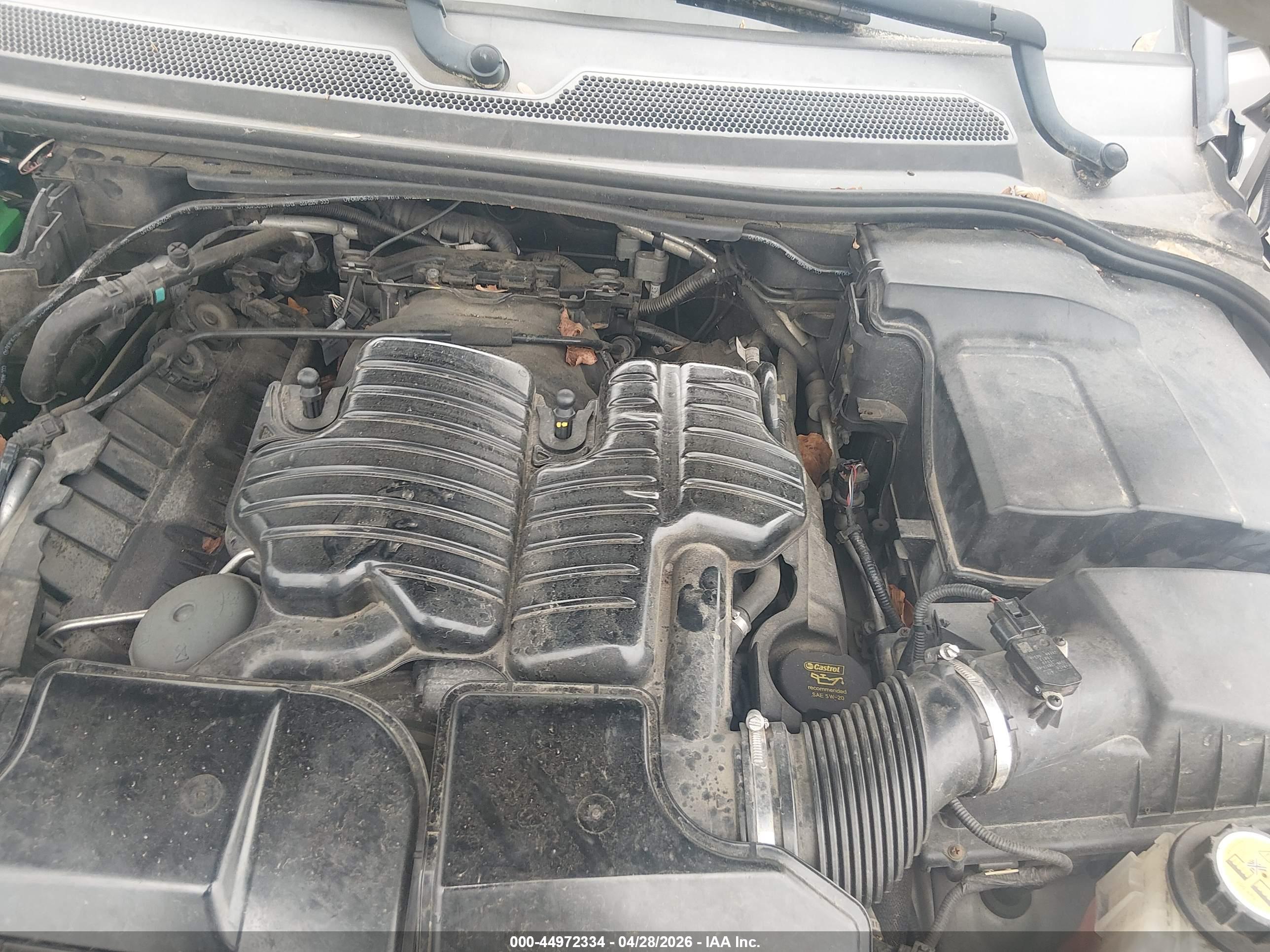 LAND ROVER image 10