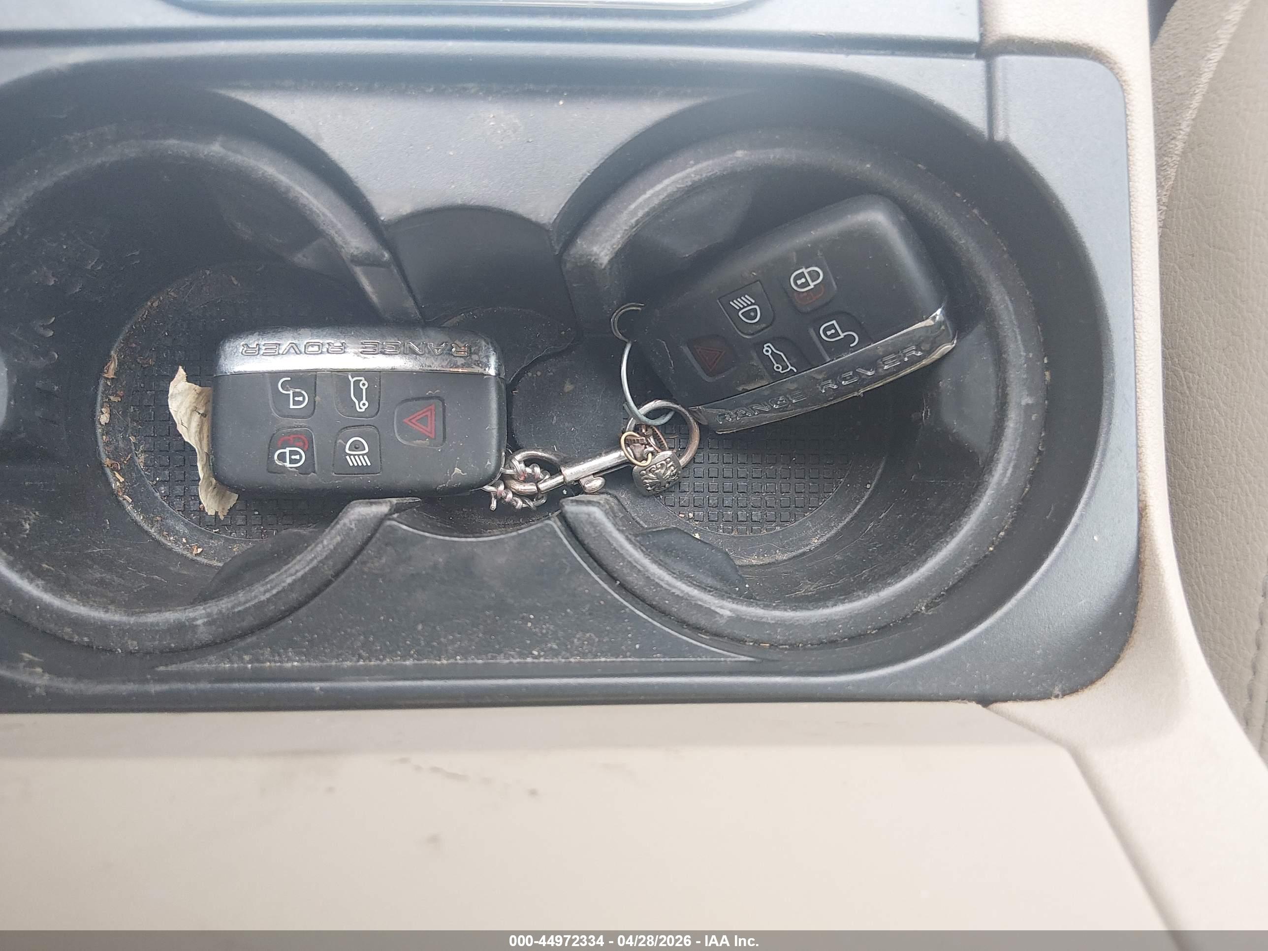 LAND ROVER image 11