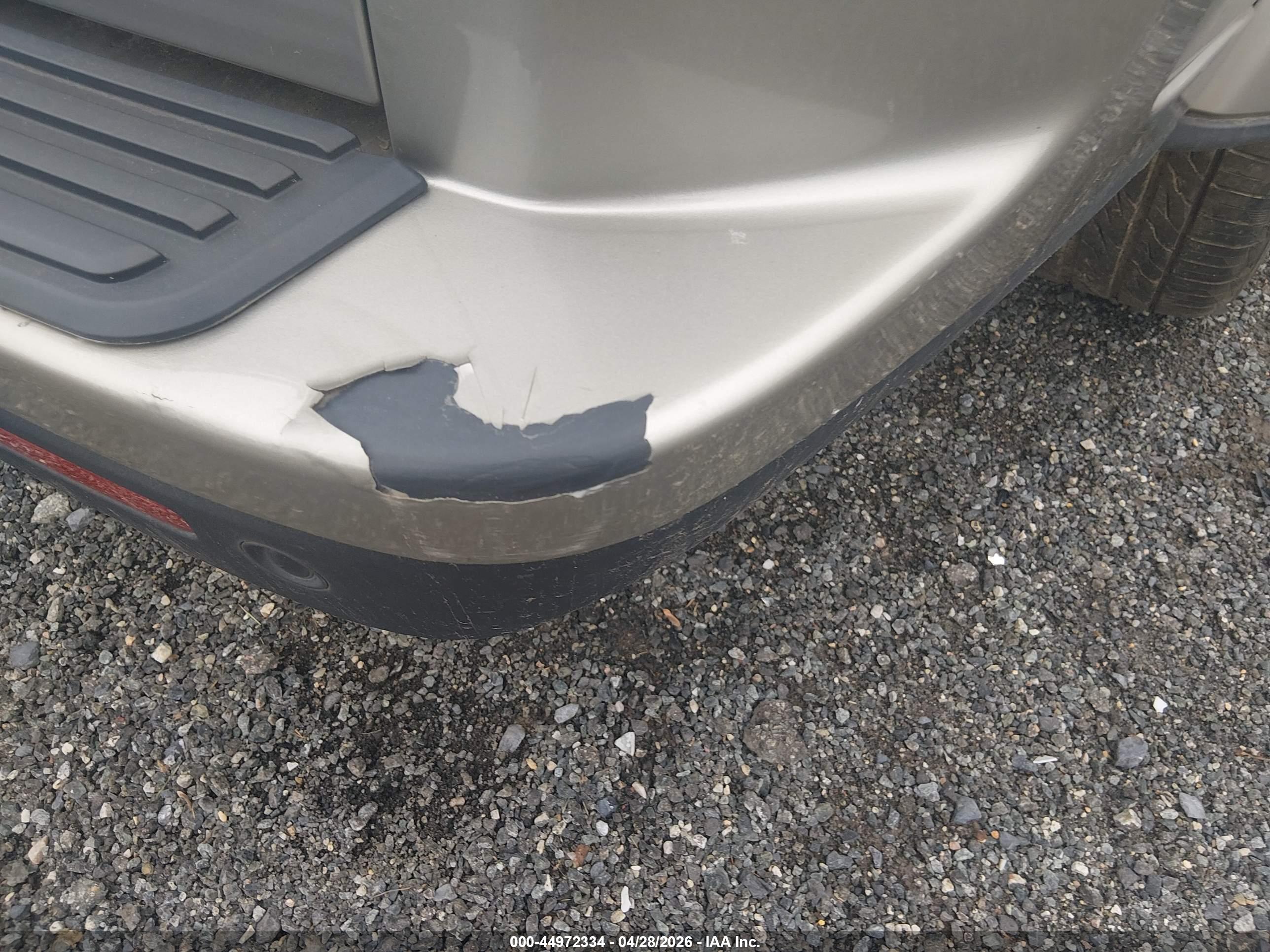 LAND ROVER image 6