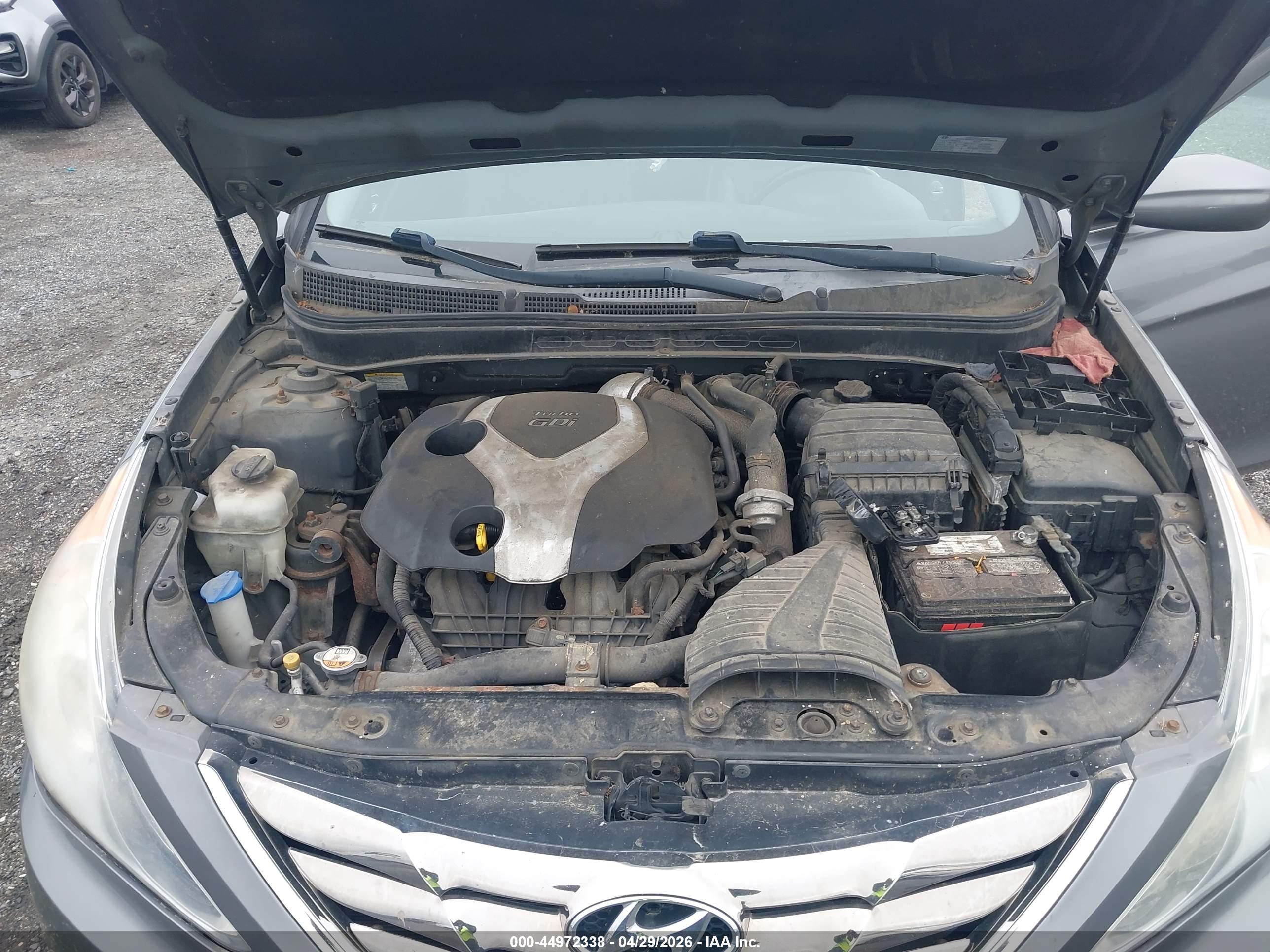 HYUNDAI SONATA image 10