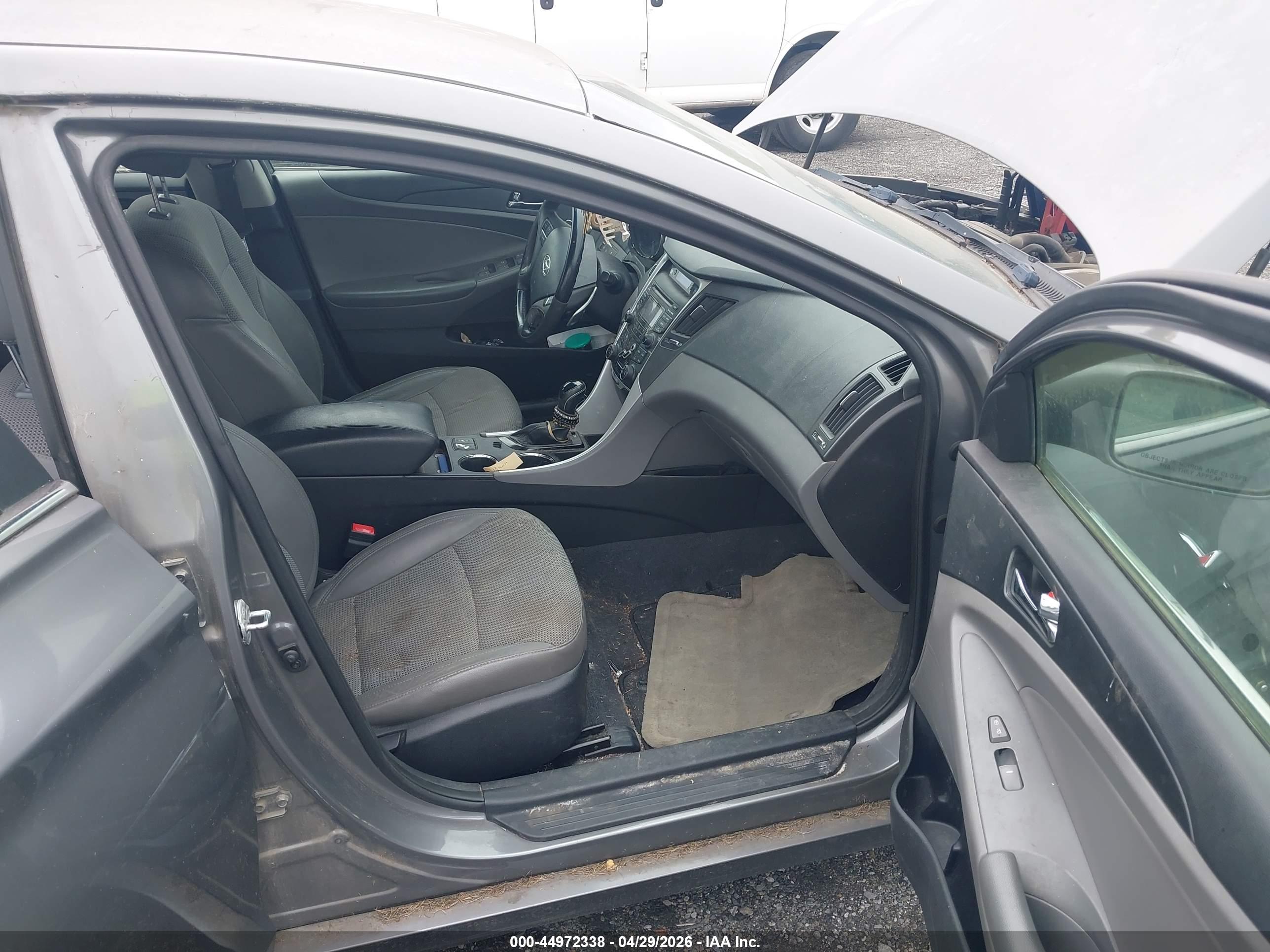 HYUNDAI SONATA image 5