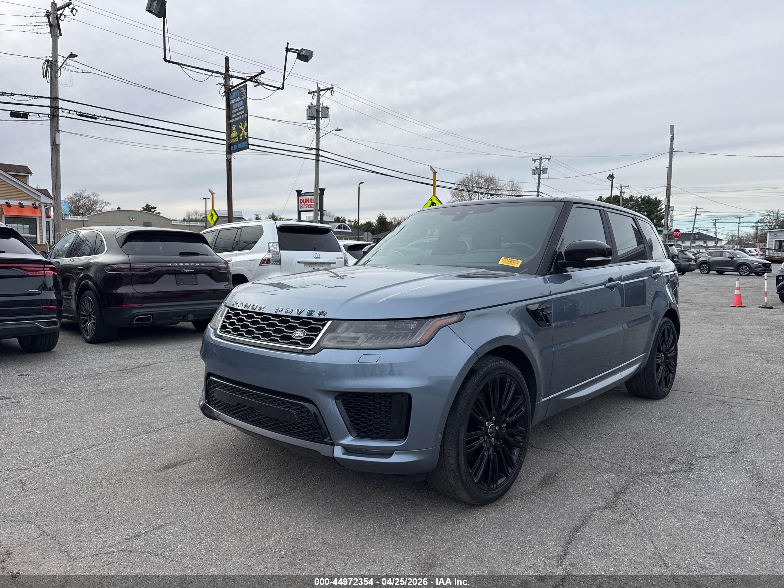 LAND ROVER image 2