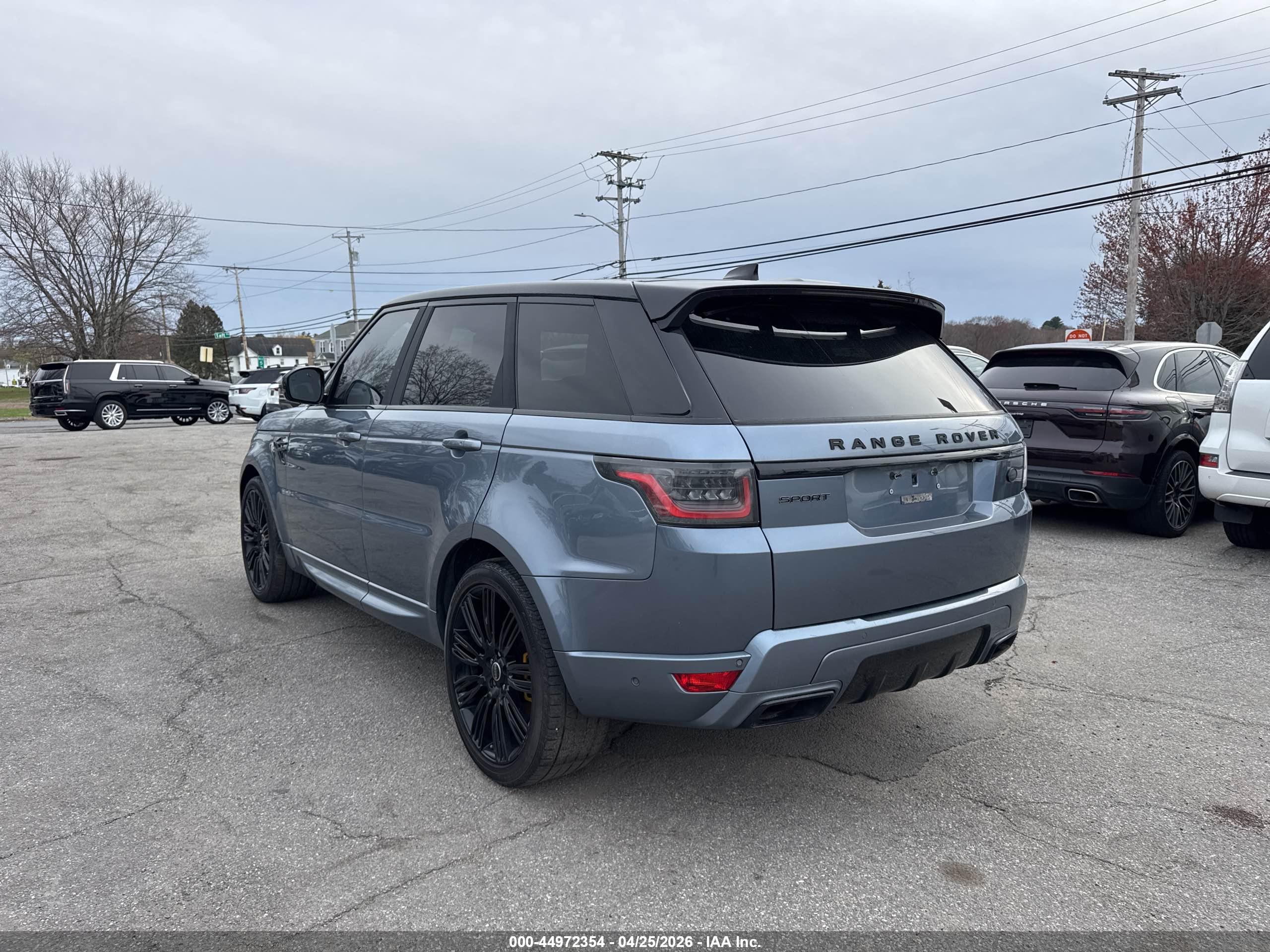 LAND ROVER image 3