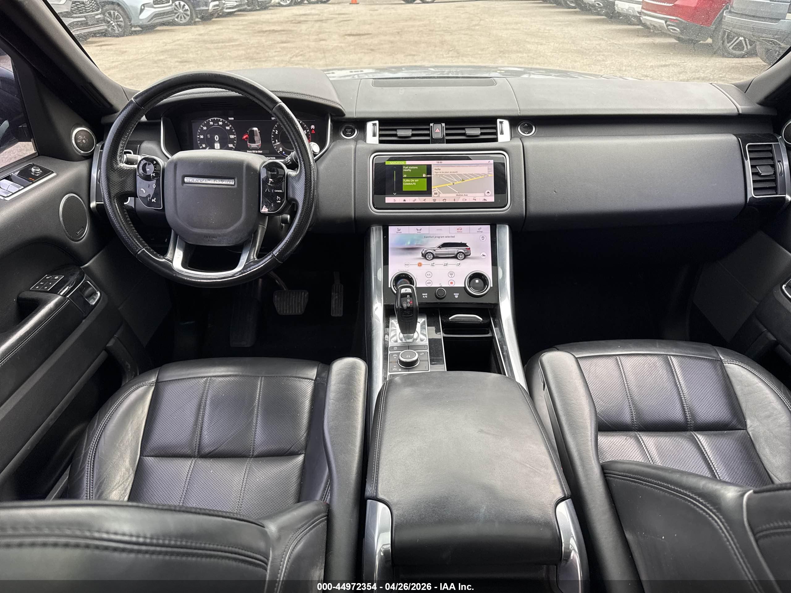 LAND ROVER image 8