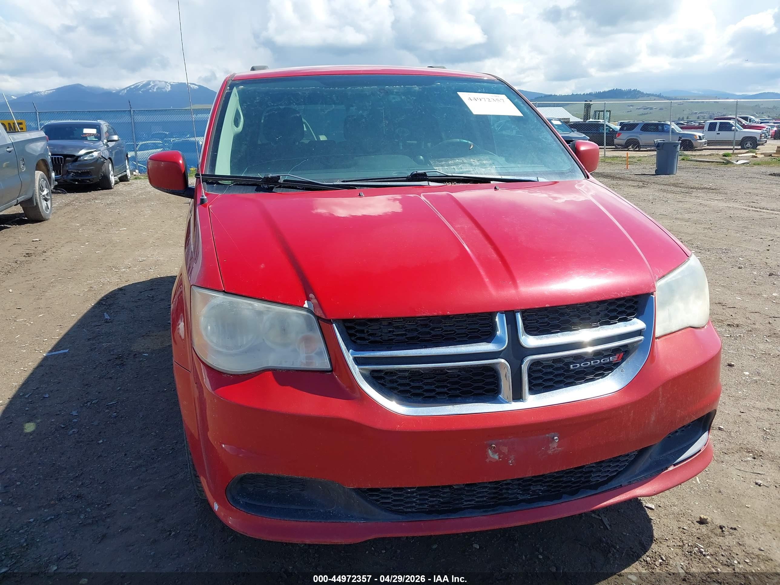 DODGE GRAND image 6