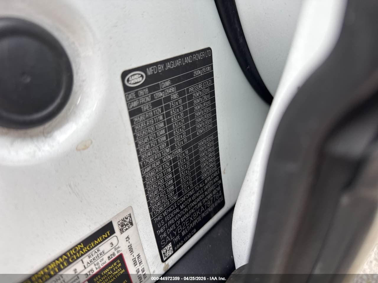 LAND ROVER image 9