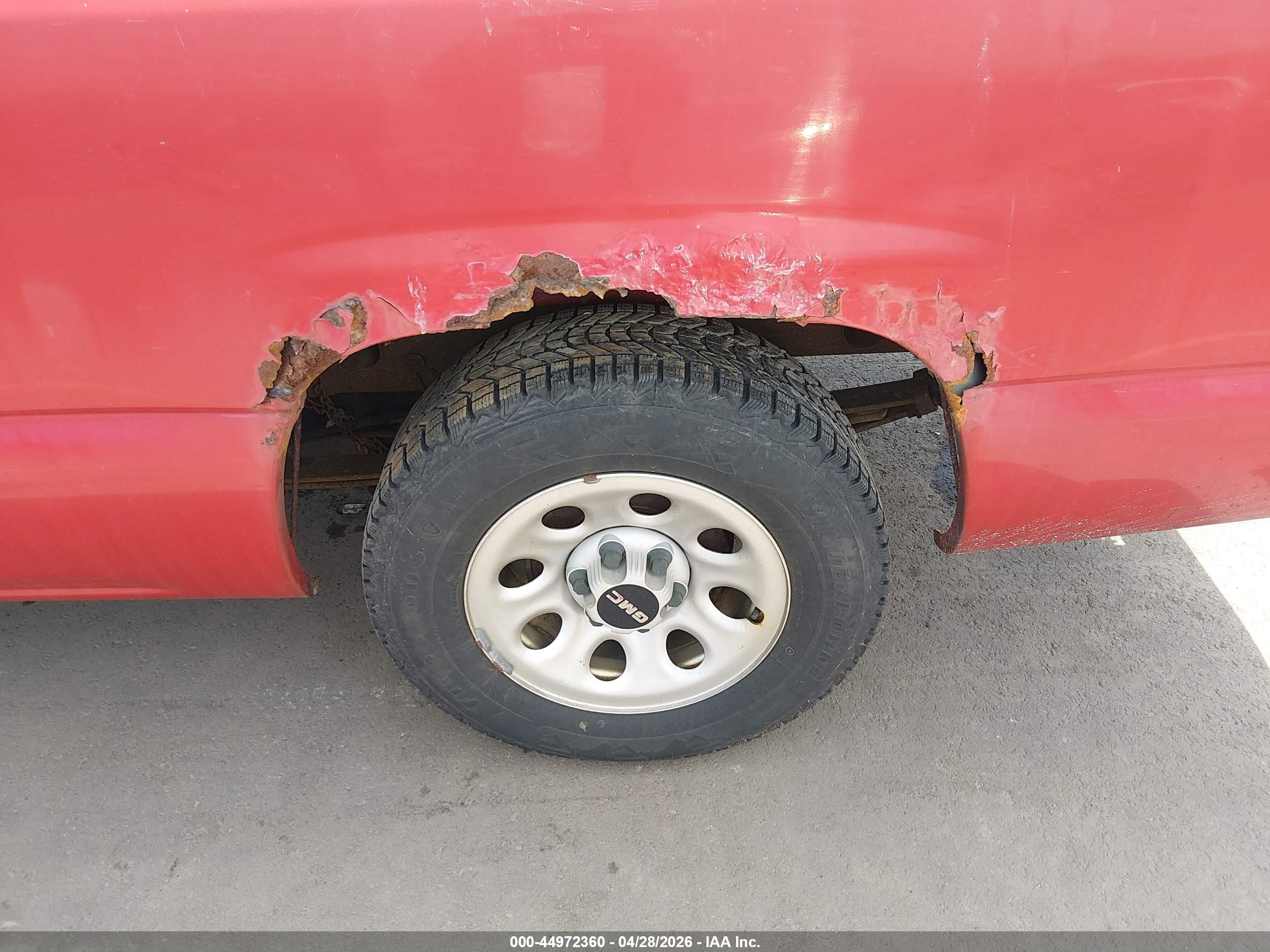 GMC SIERRA image 6