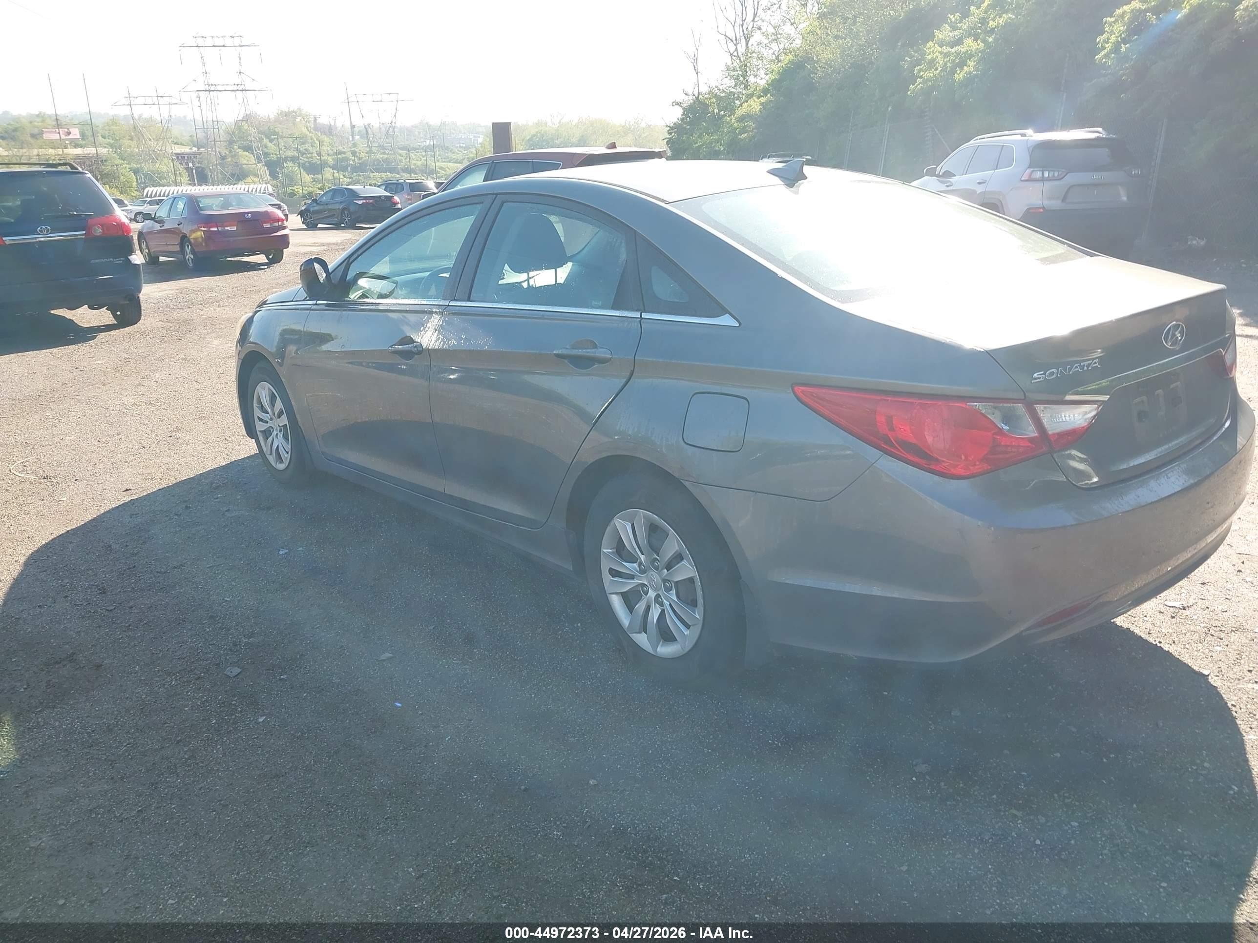 HYUNDAI SONATA image 3