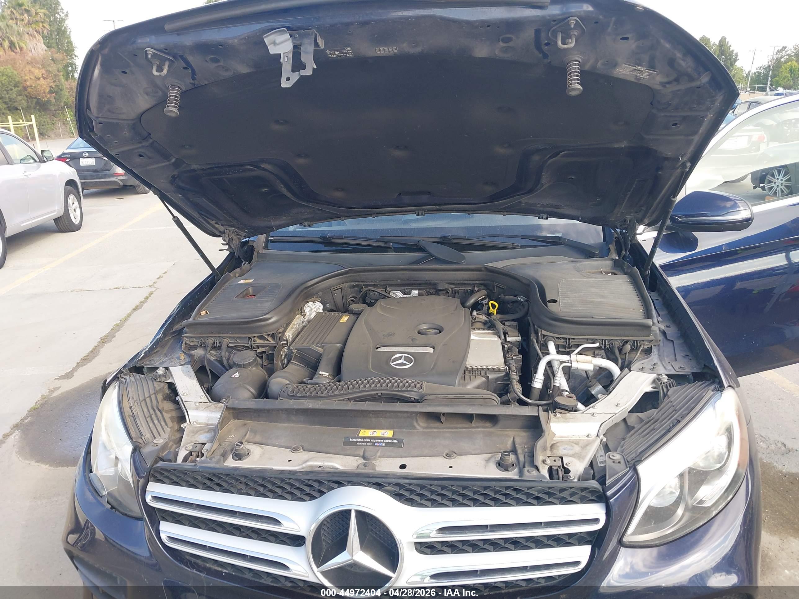 MERCEDES-BENZ GLC image 10