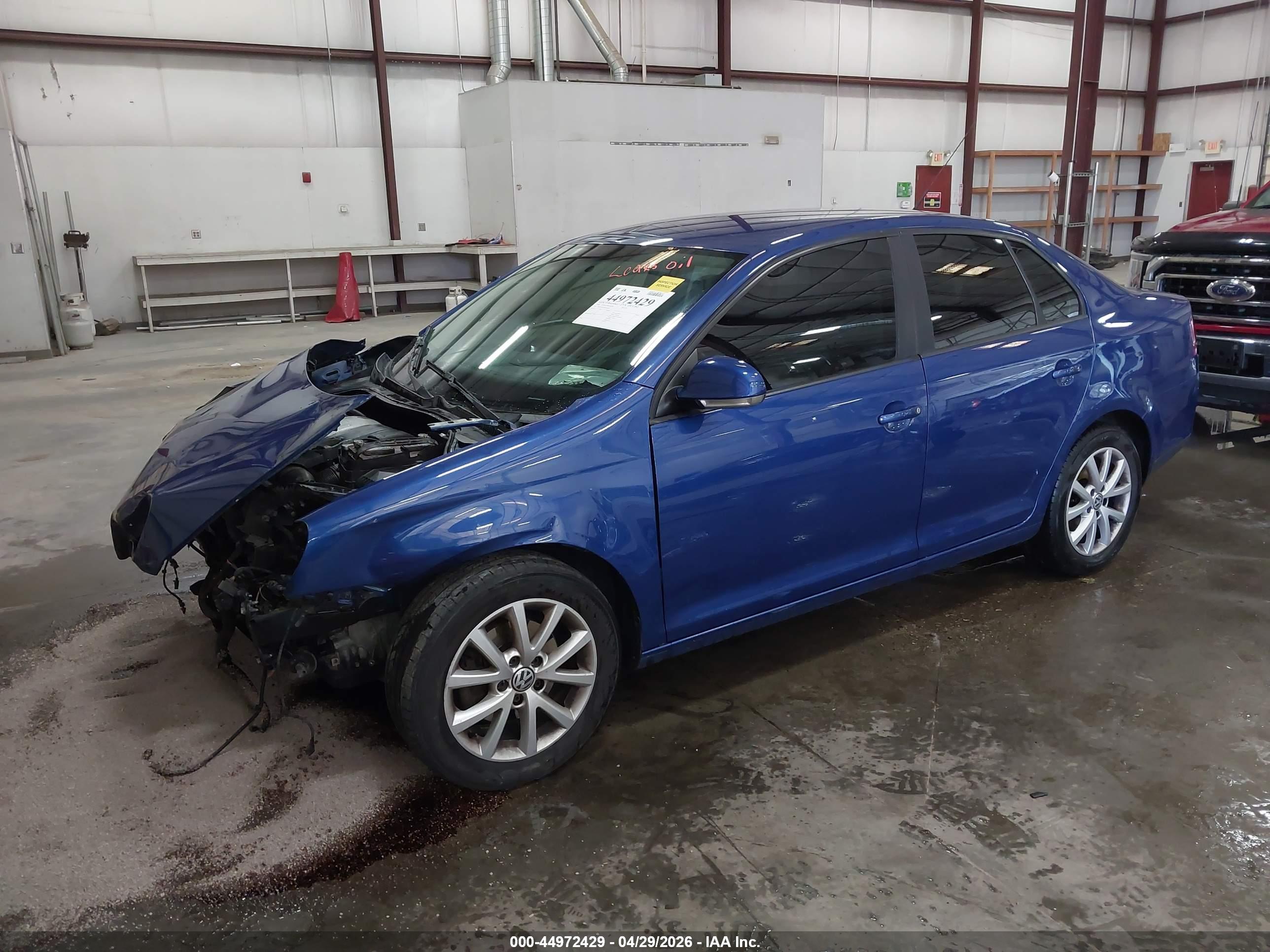 VOLKSWAGEN JETTA image 2