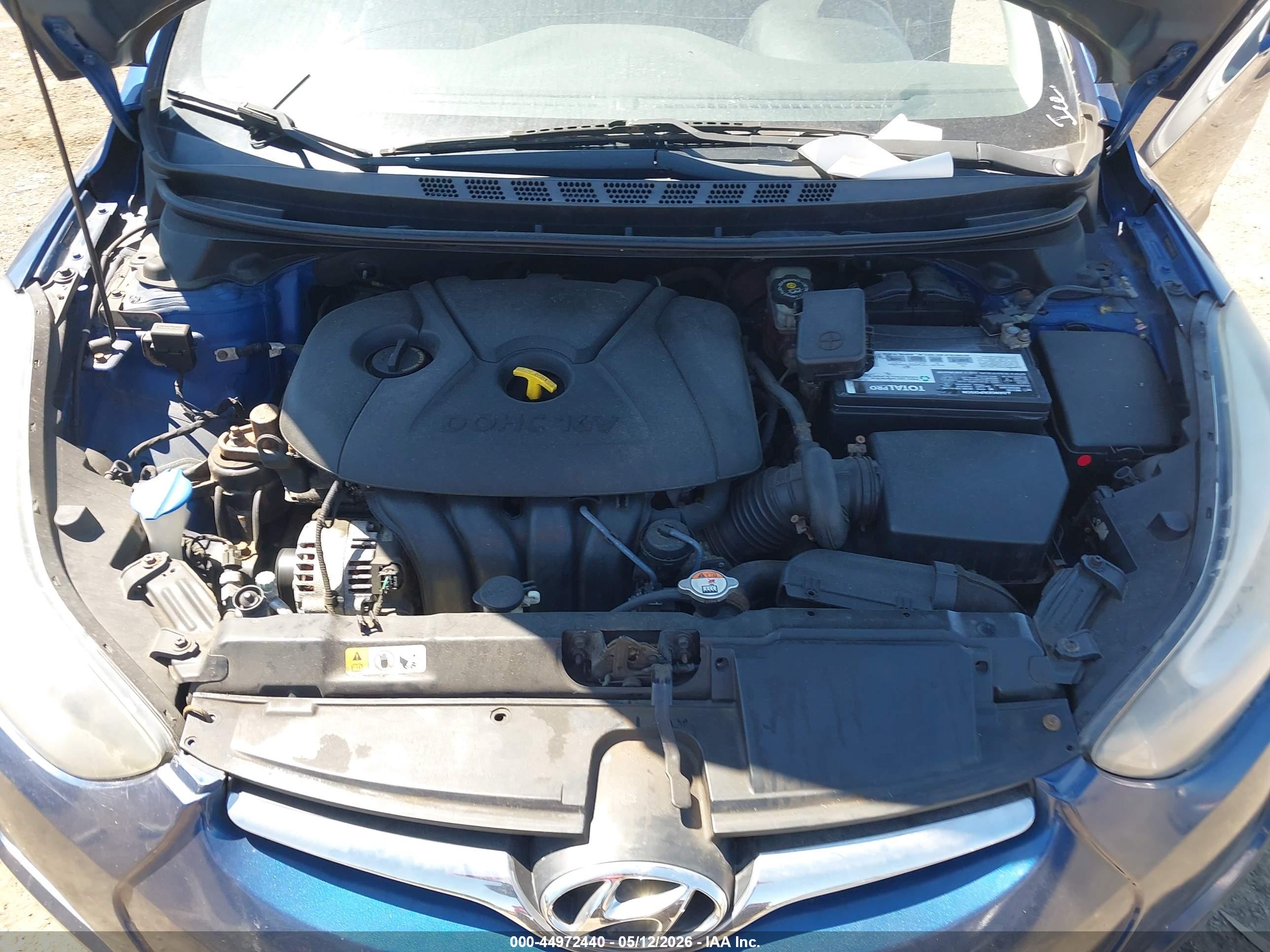 HYUNDAI ELANTRA image 10