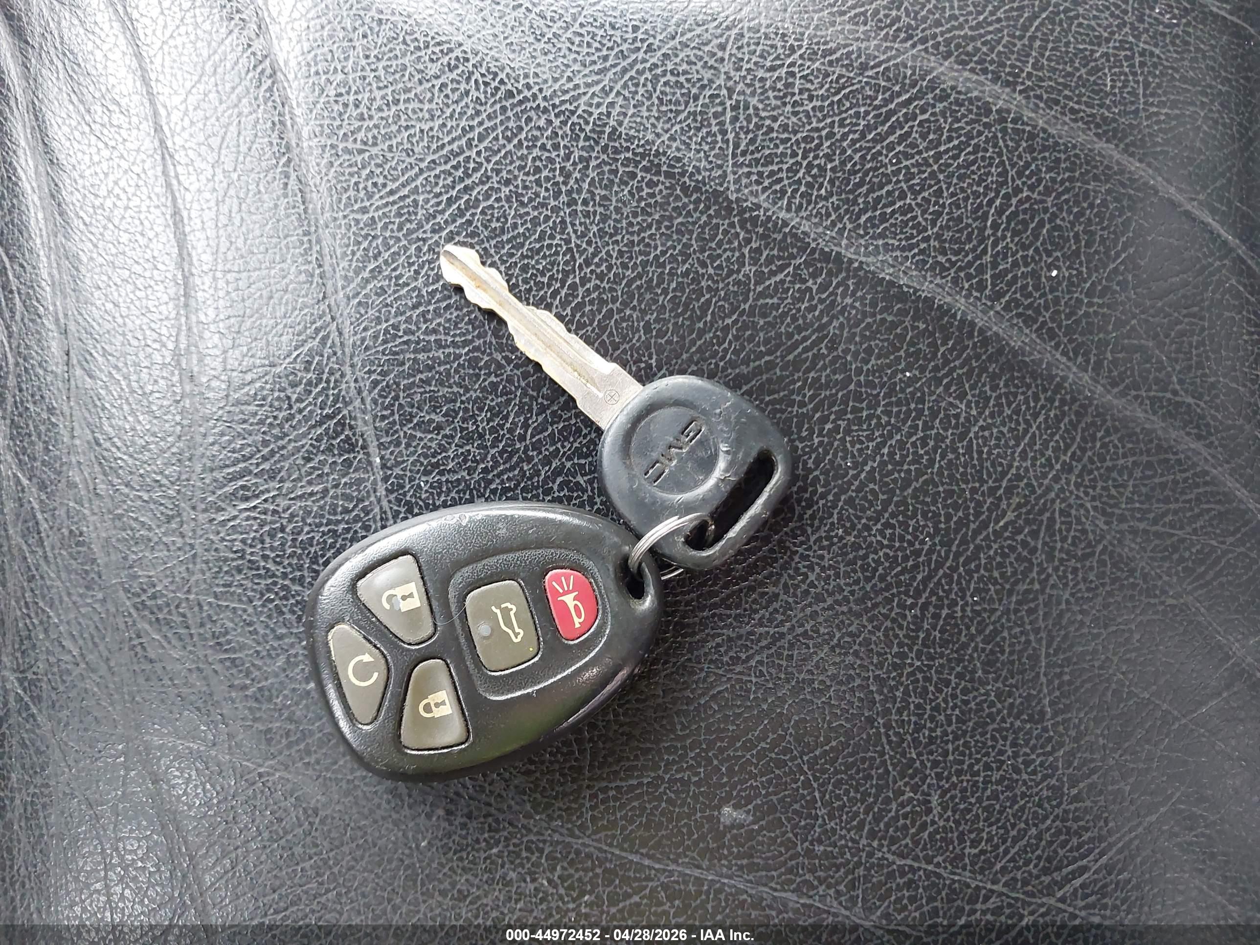 GMC YUKON image 11